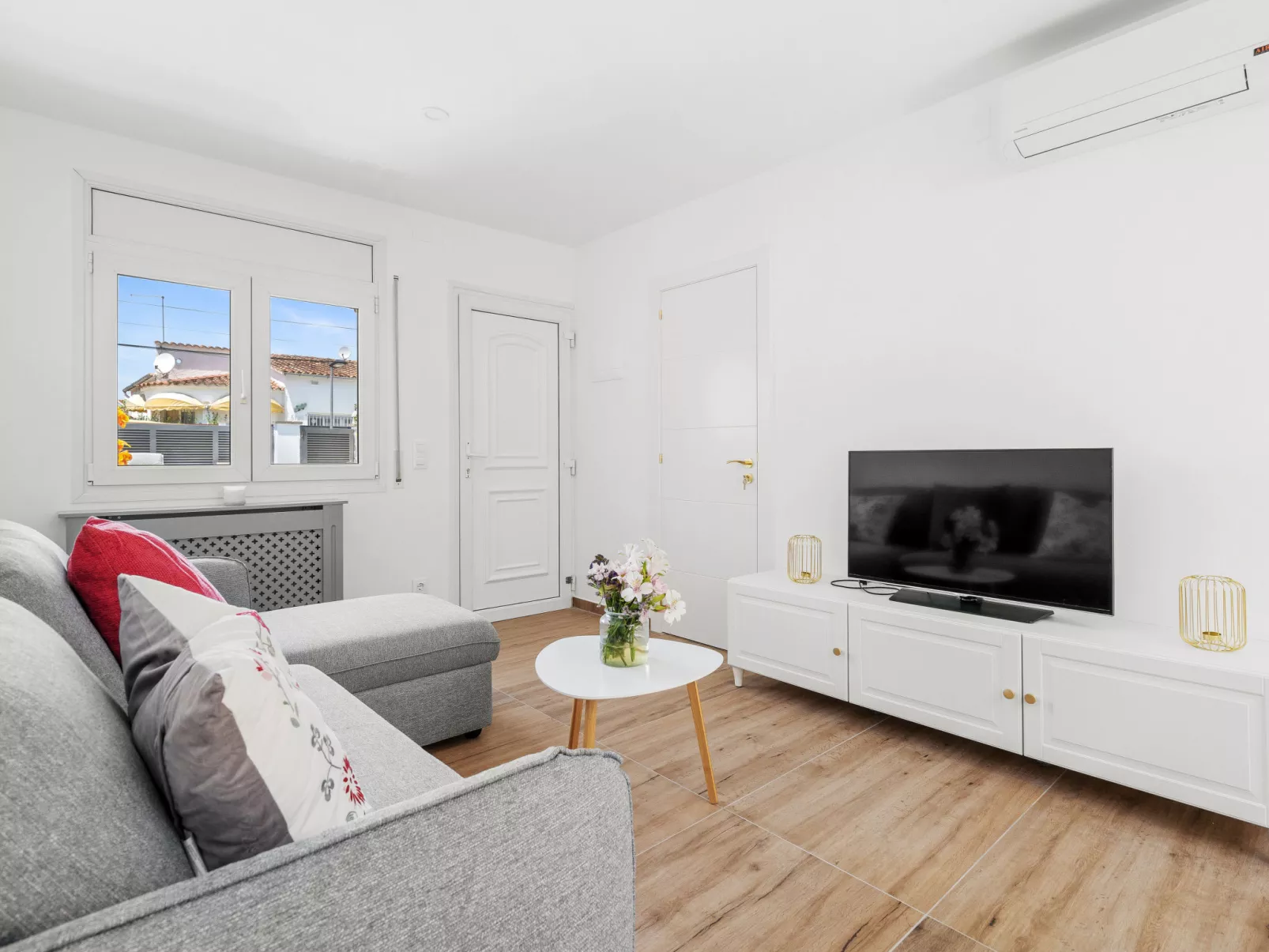 WELCS APARTAMENTO 091 EMP con piscina - Binnen