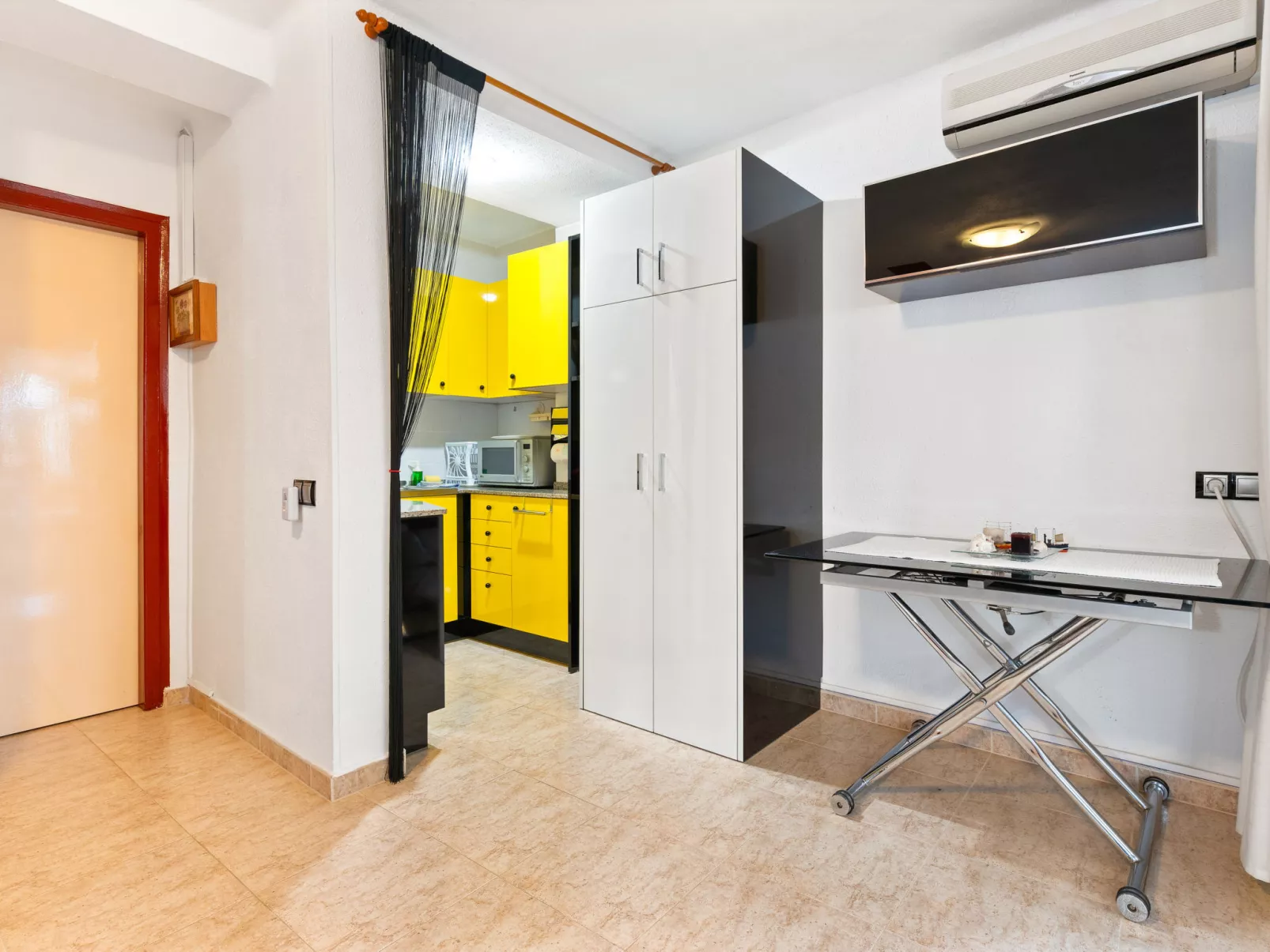 WELCS APARTAMENTO 126 PDA cerca del puerto - Binnen