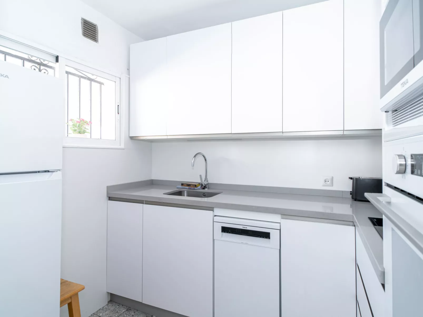 Bahia 49 Apartments by Casasol - Binnen