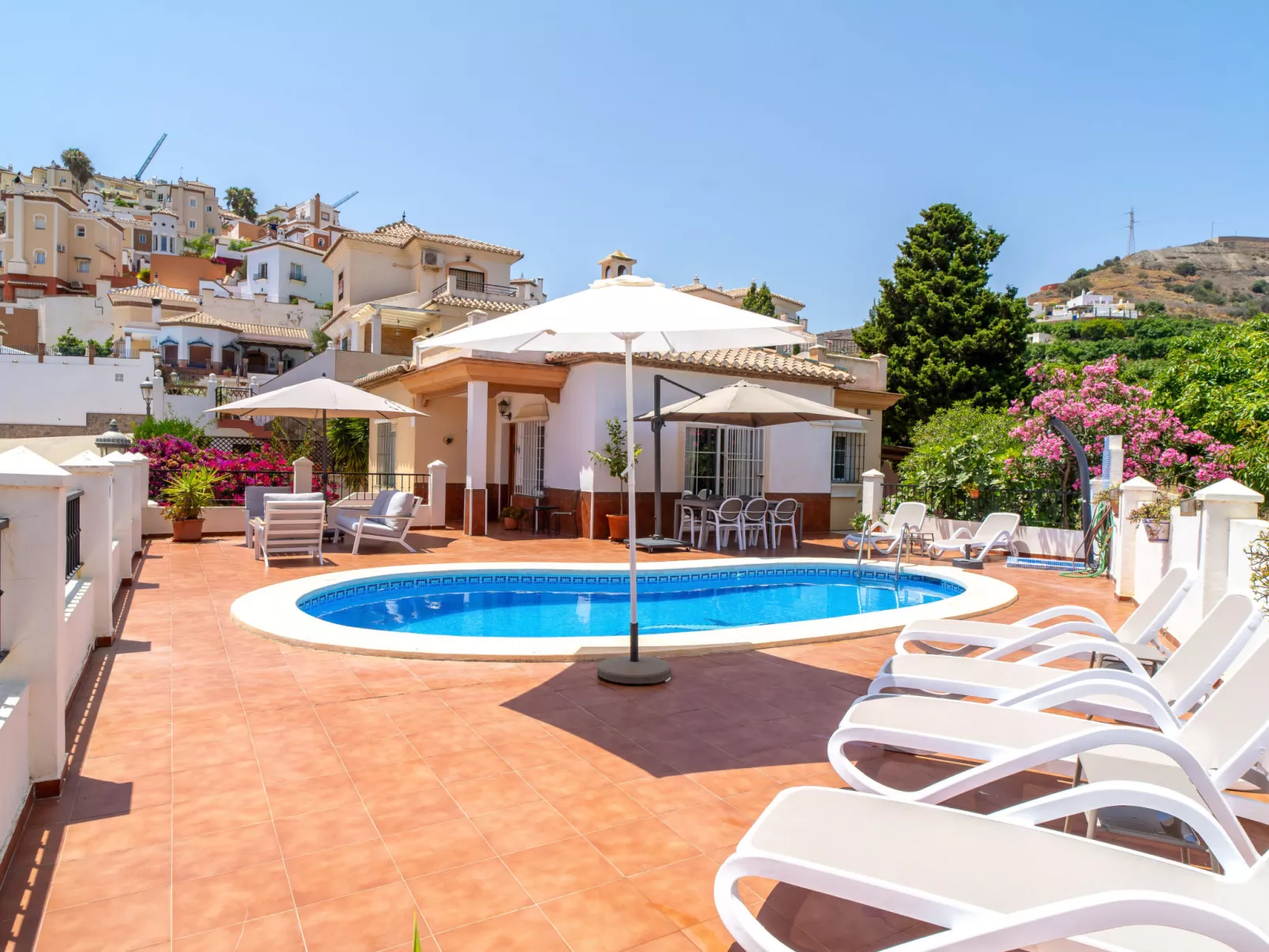 Villa Tamango Hill Vistamar by Casasol - Buiten