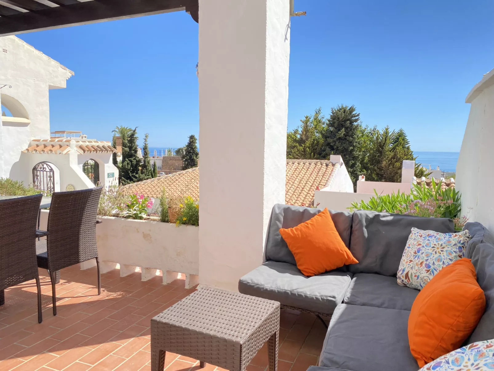 Capuchinos 56 San Juan Capistrano by Casasol - Binnen