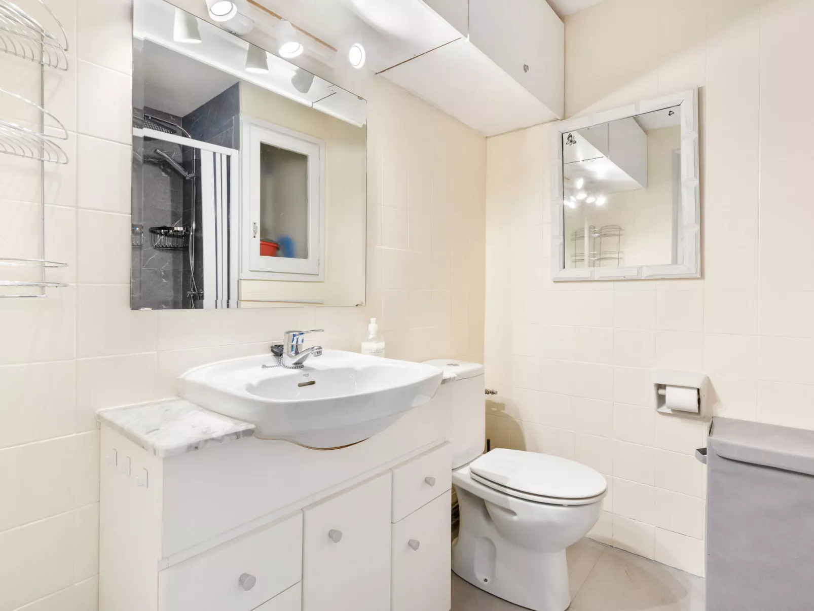 WELCS ESTUDIO 156 PDA en el centro - Binnen