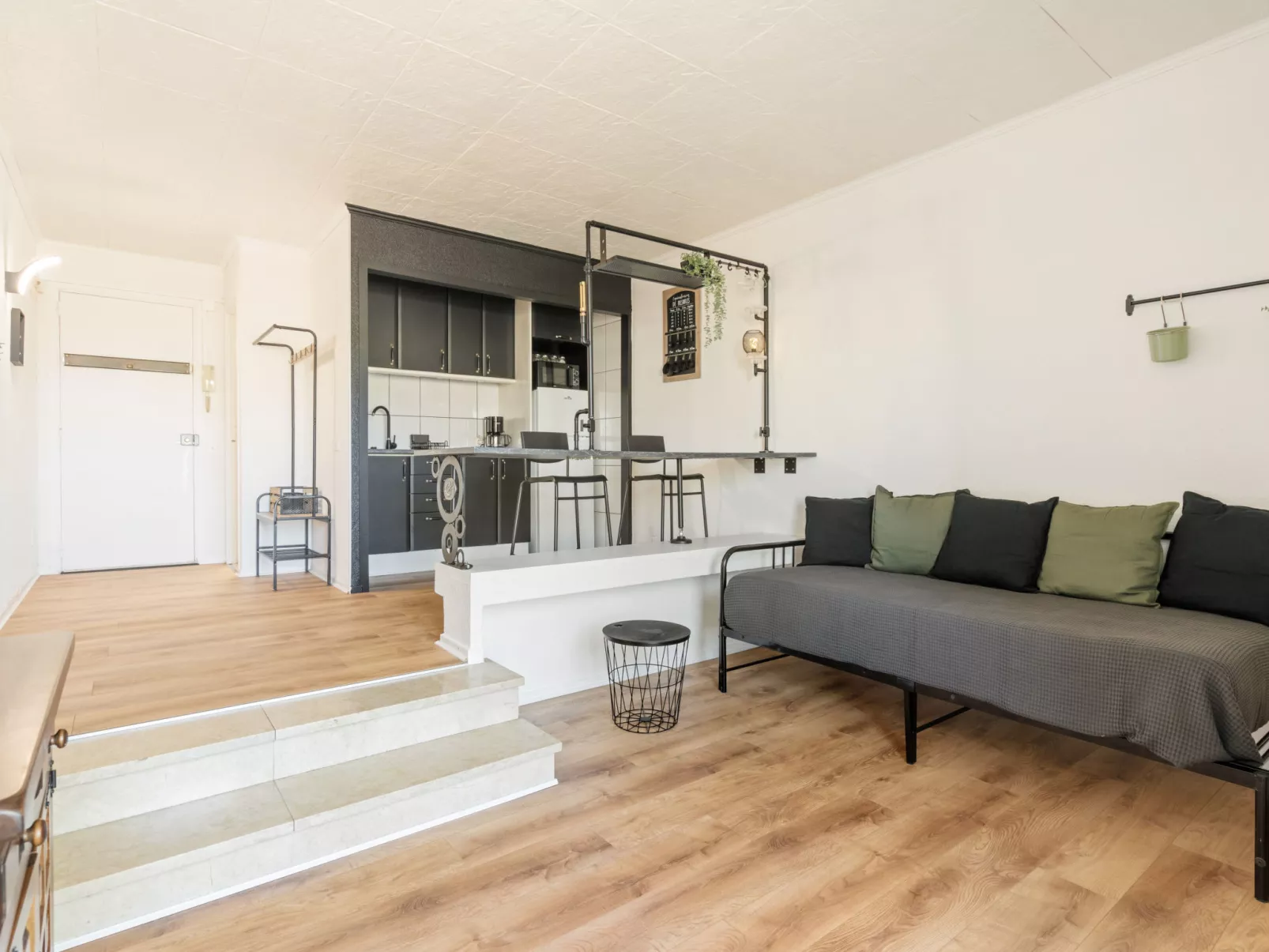 WELCS APARTAMENTO 058 EMP en Puerto con Terraza - Binnen