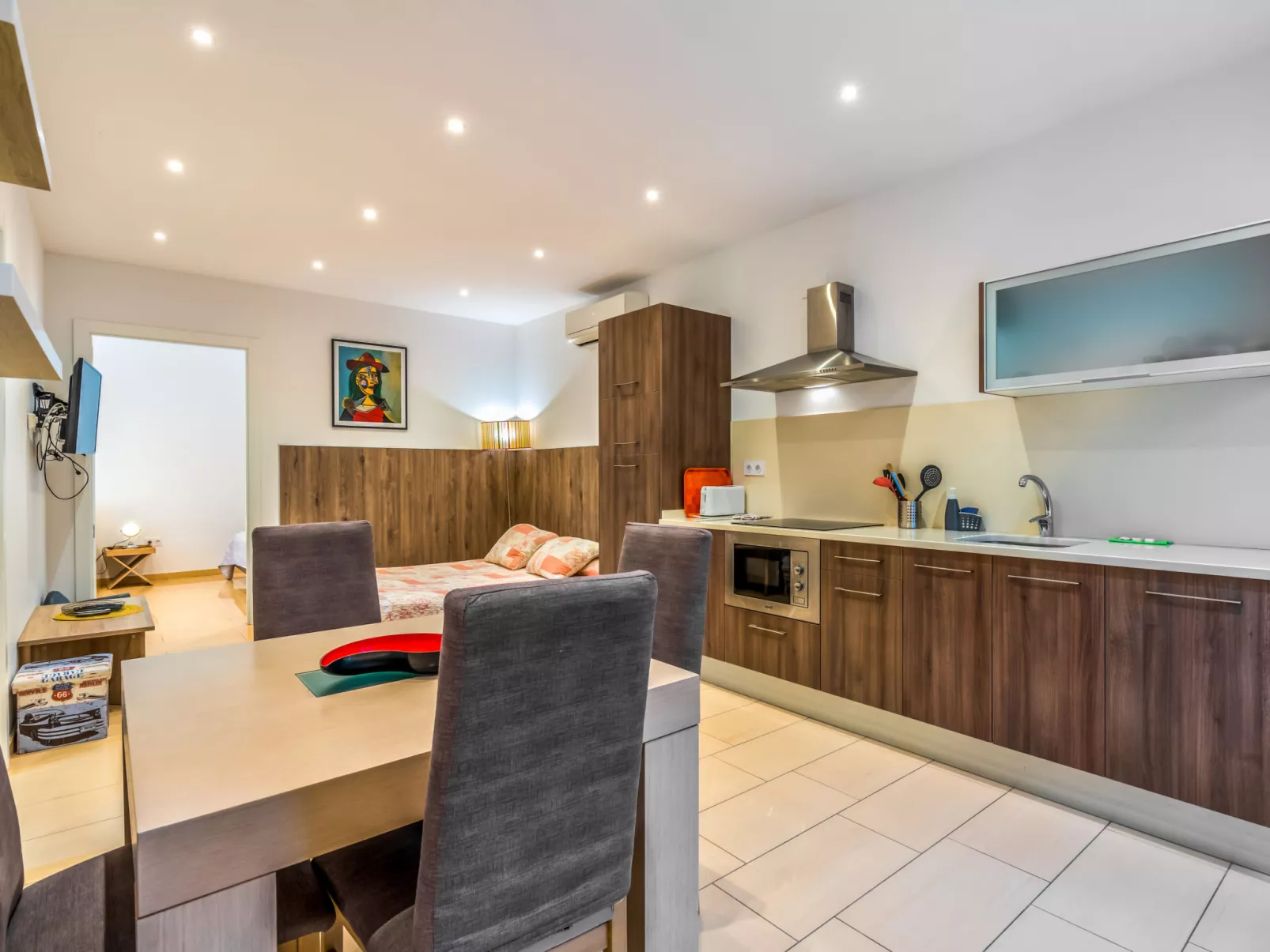 La Vida Sin Limites I EMP - Binnen