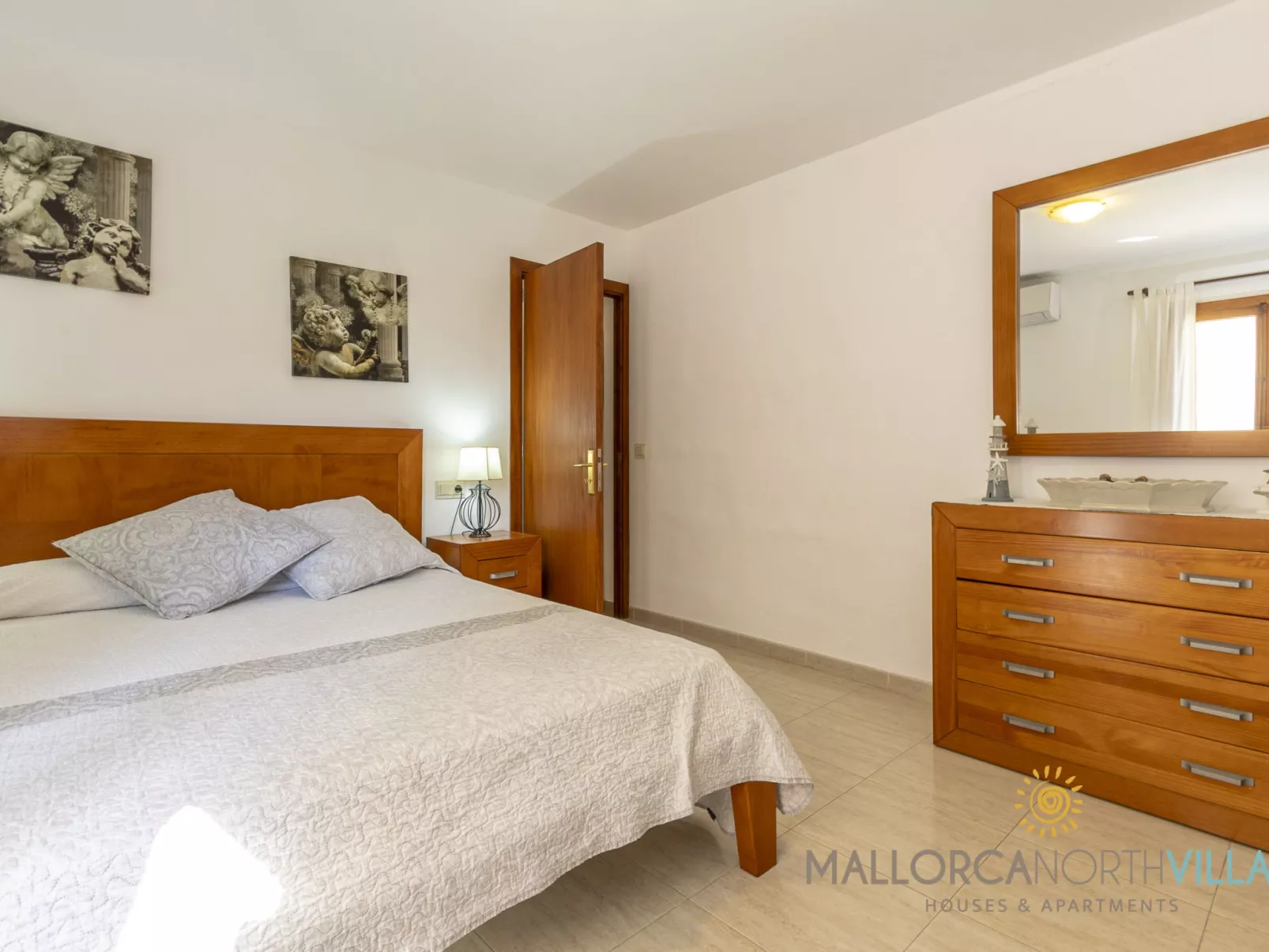 Casa Guillermo: Bonita Casa de Pueblo en Pollensa - Binnen