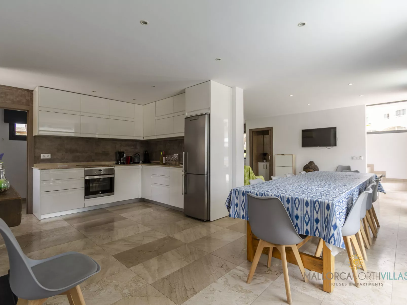 Villa Iola: Moderna Casa en Platja de Muro - Binnen