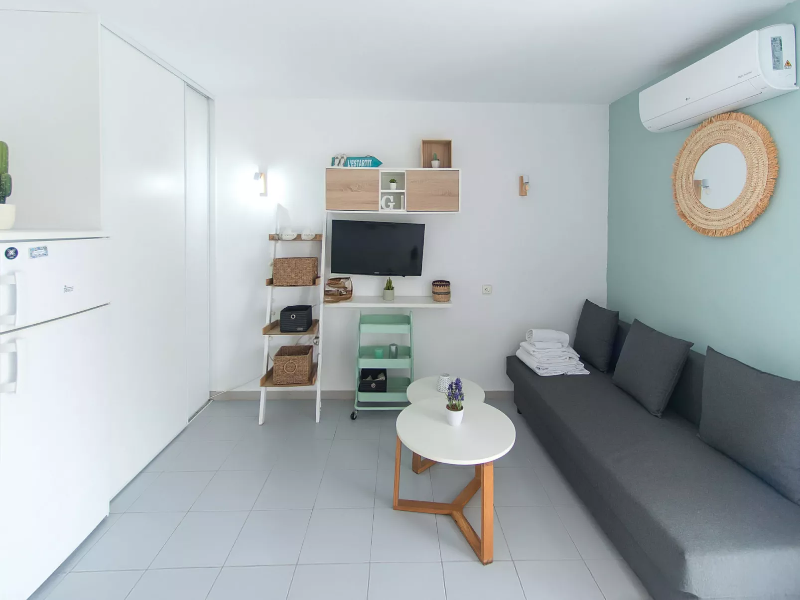 WELCS APARTAMENTO 256 PDA junto al mar - Binnen
