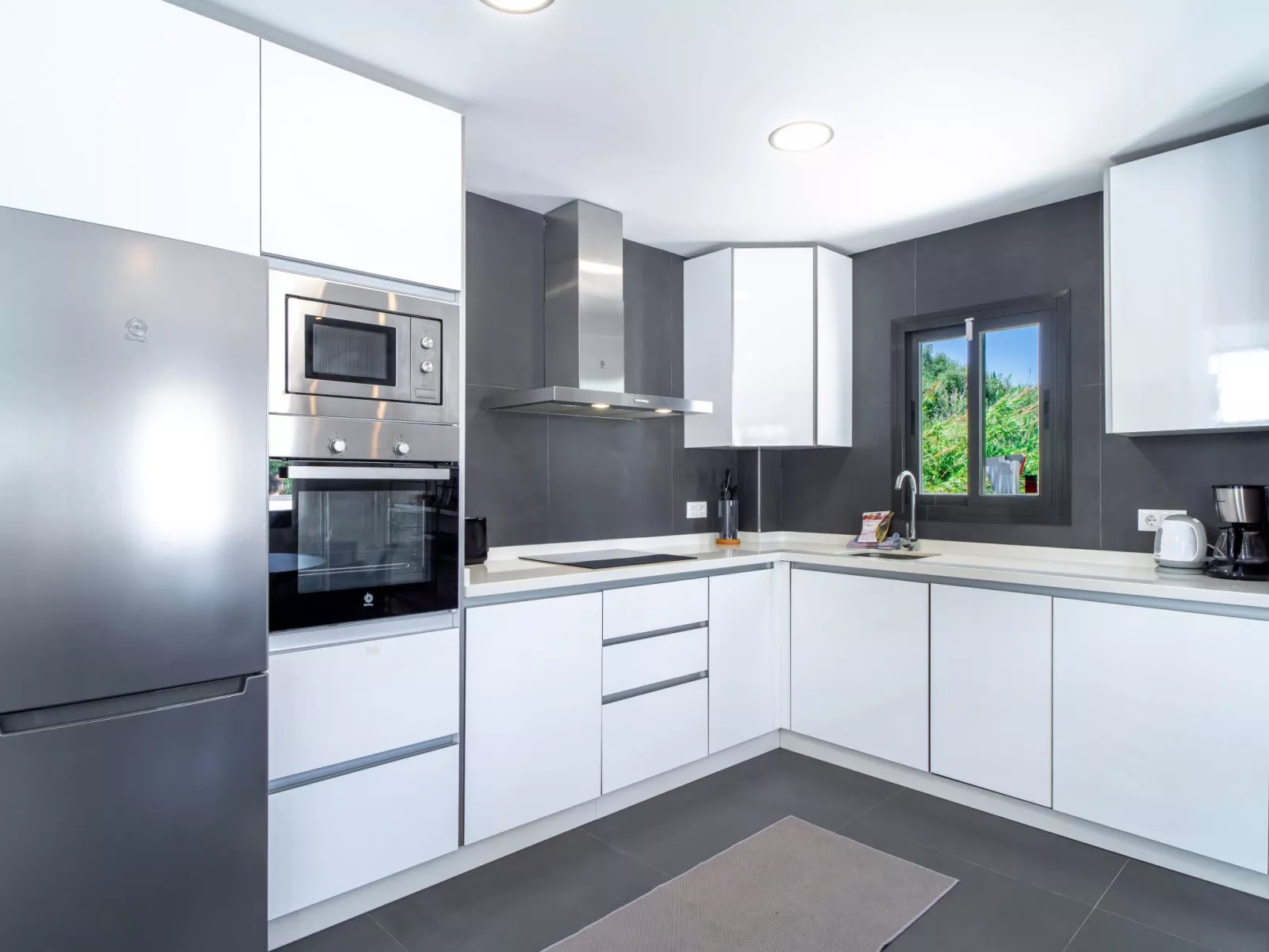 Villa Romeral Premium by Casasol - Binnen