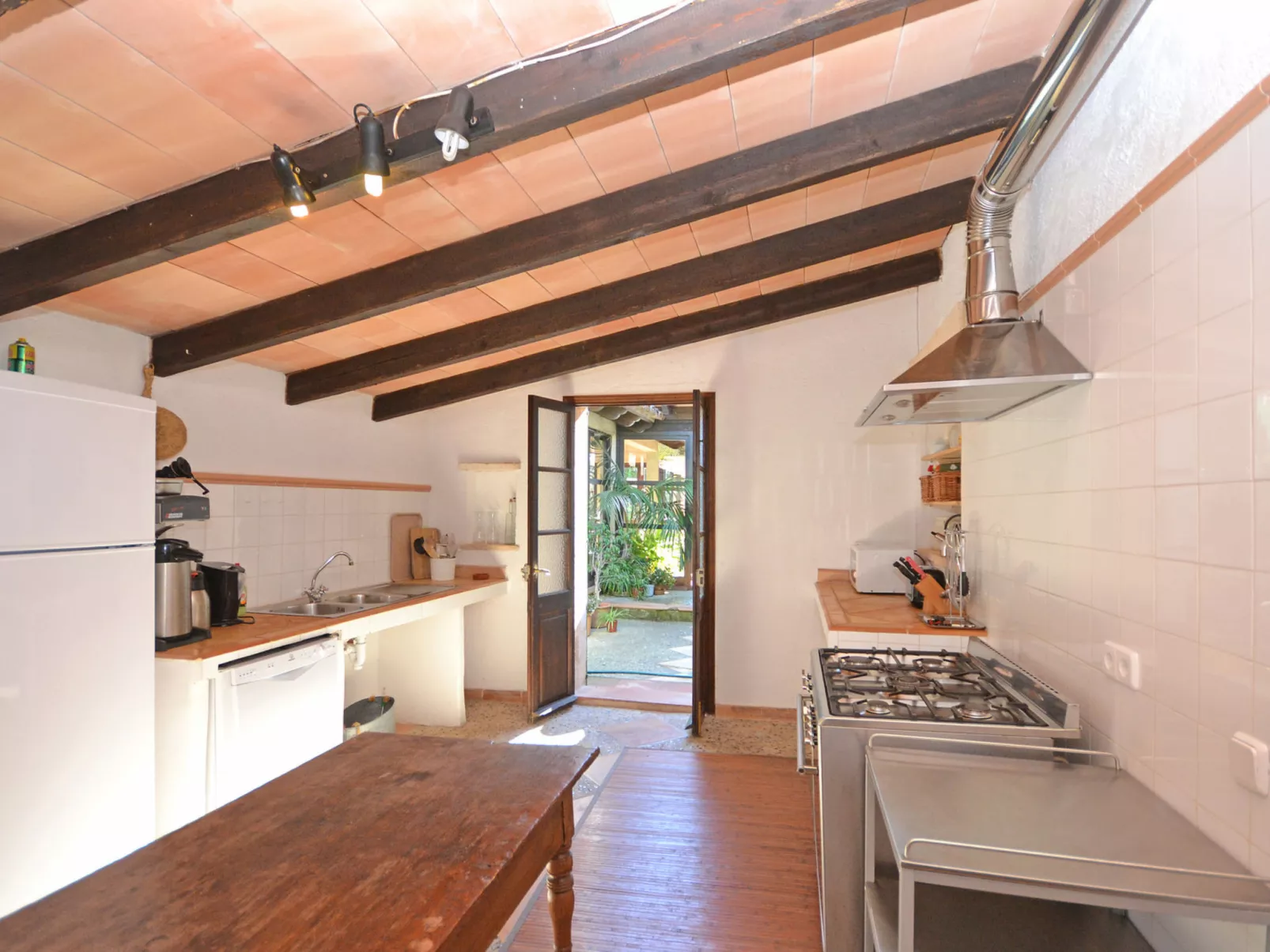 Can Casta (Sonrisa 12) - Binnen