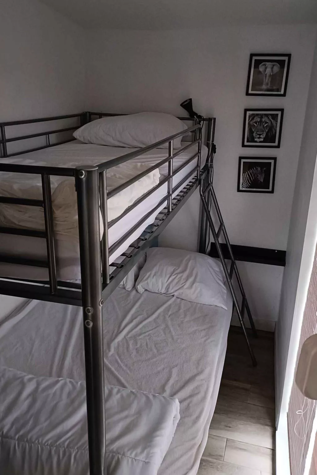 Vakantiepark Klein Strand - Luxe Houten Chalet - Binnen