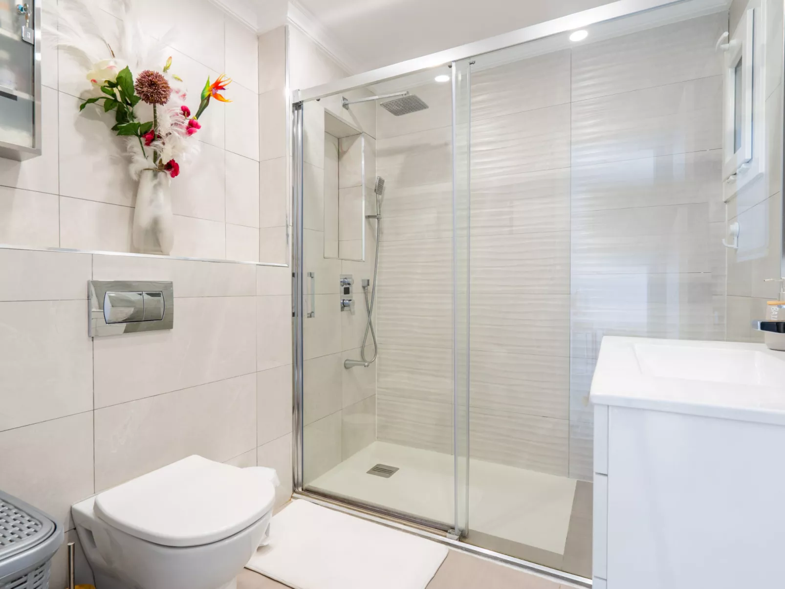 WELCS APARTAMENTO 048 EMP con Terraza y Vistas - Binnen