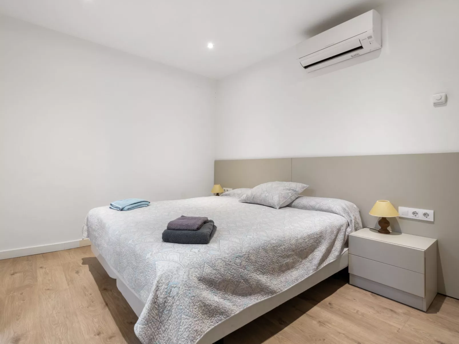 La Vida Sin Limites B EMP - Binnen