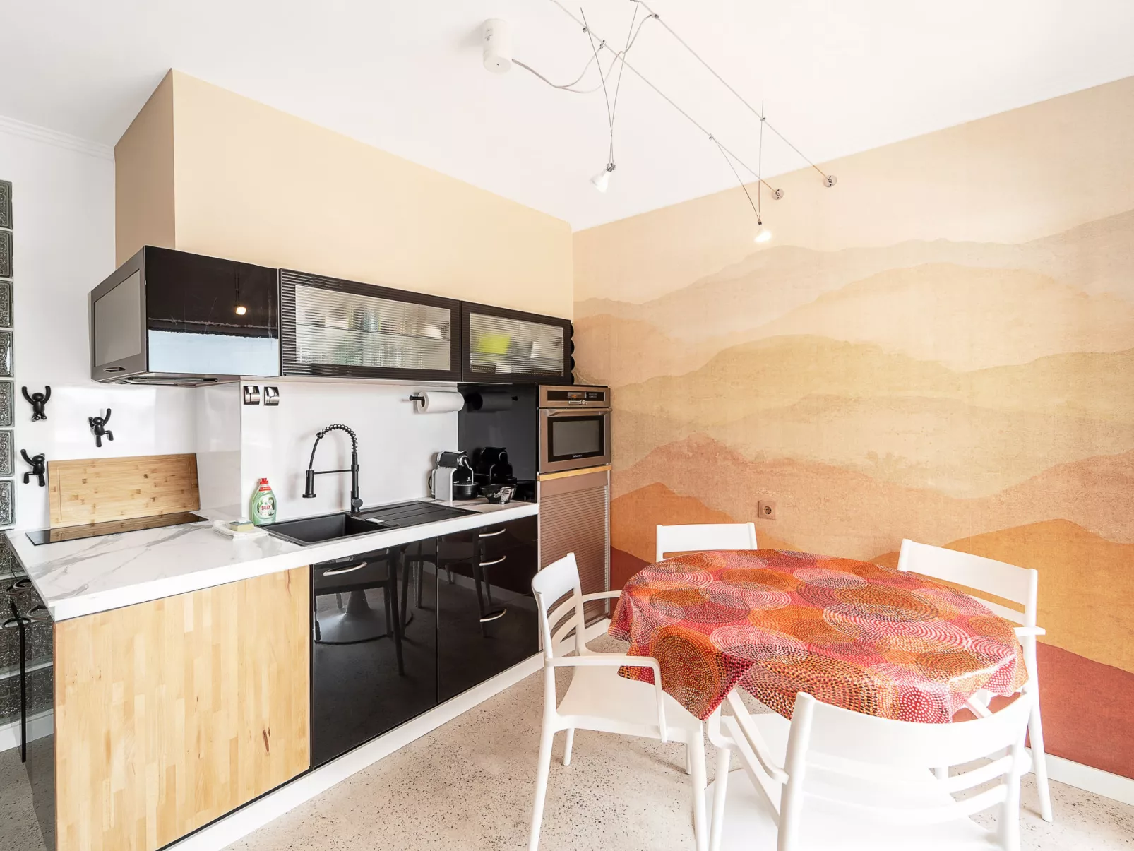 WELCS APARTAMENTO 158 EMP con vistas al canal - Binnen