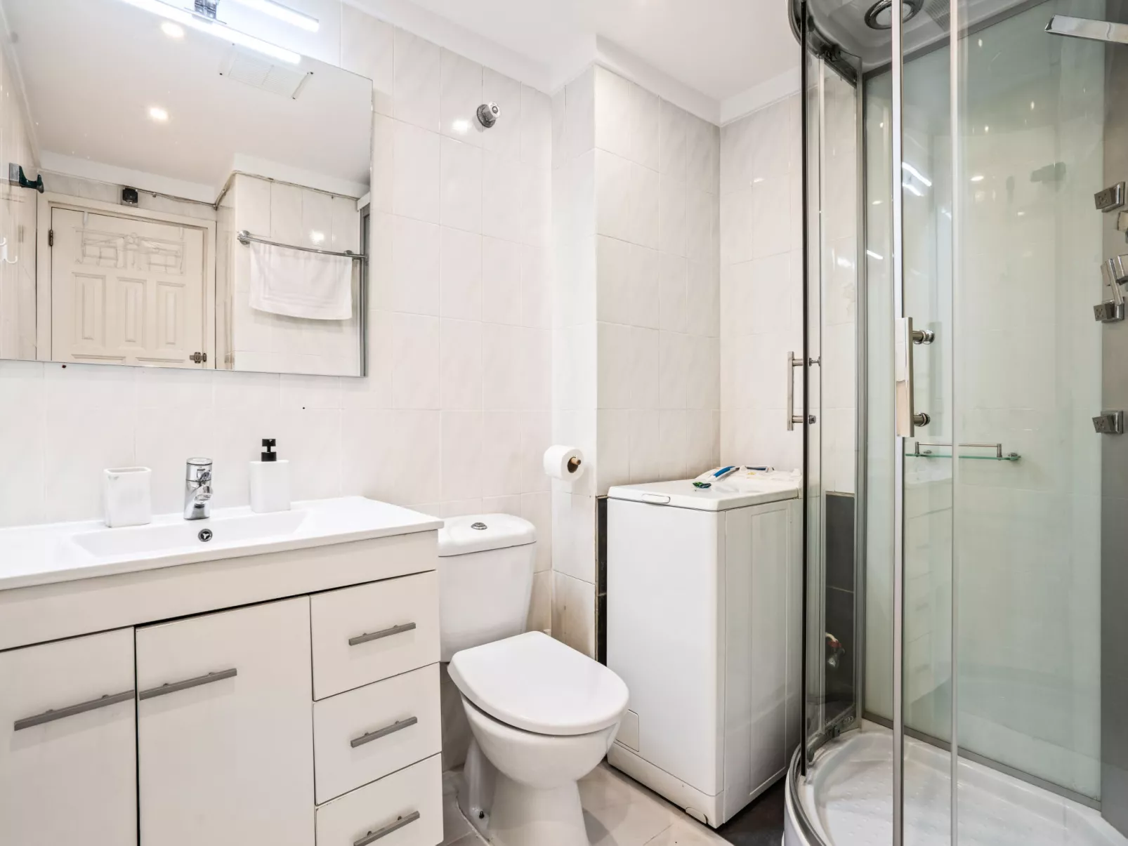 WELCS APARTAMENTO 226 EMP frente al Canal - Binnen