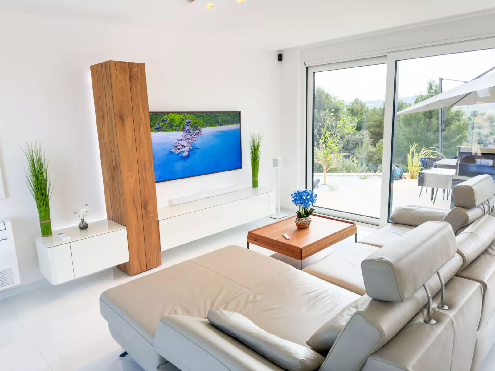 Primosten Hills - West - Binnen