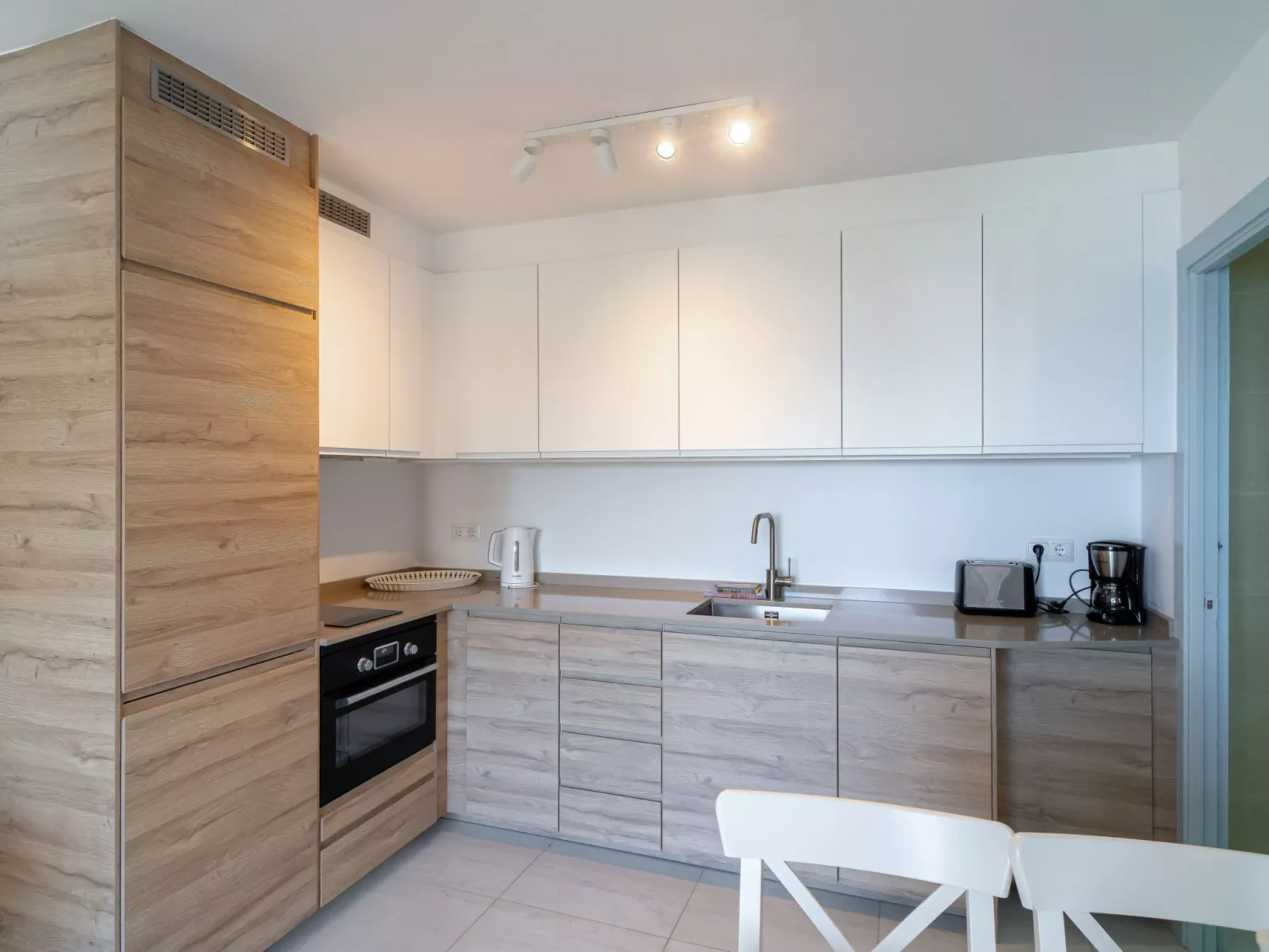 Capistrano Playa 201 by Casasol - Binnen