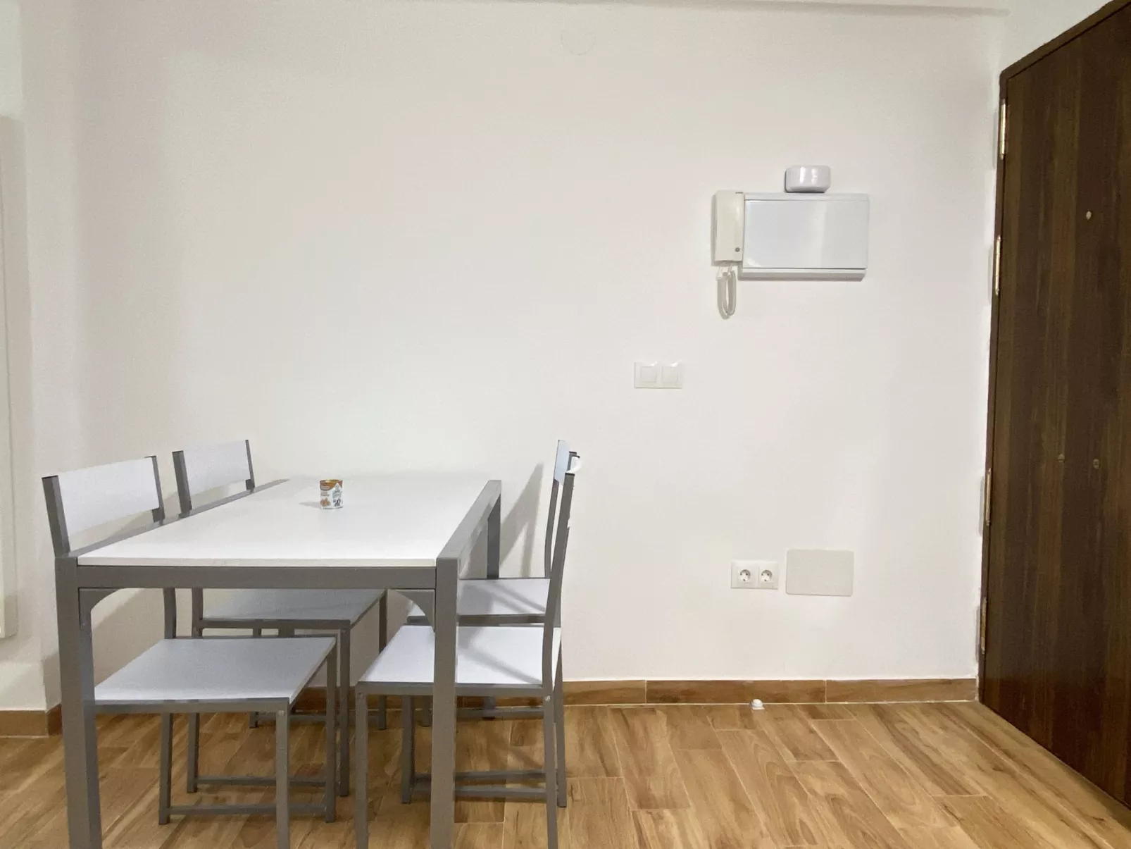 City Center 2B by Casasol - Binnen