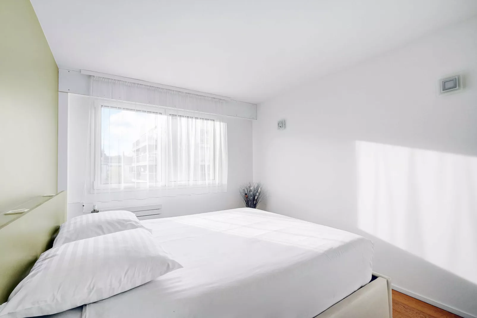 IY-25B-REPUBLIQUE-M - Niet-getagd