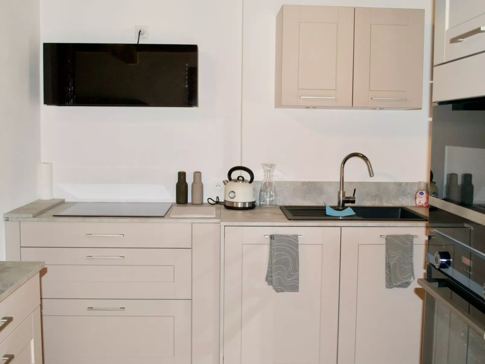 LES VALERIANES - Binnen