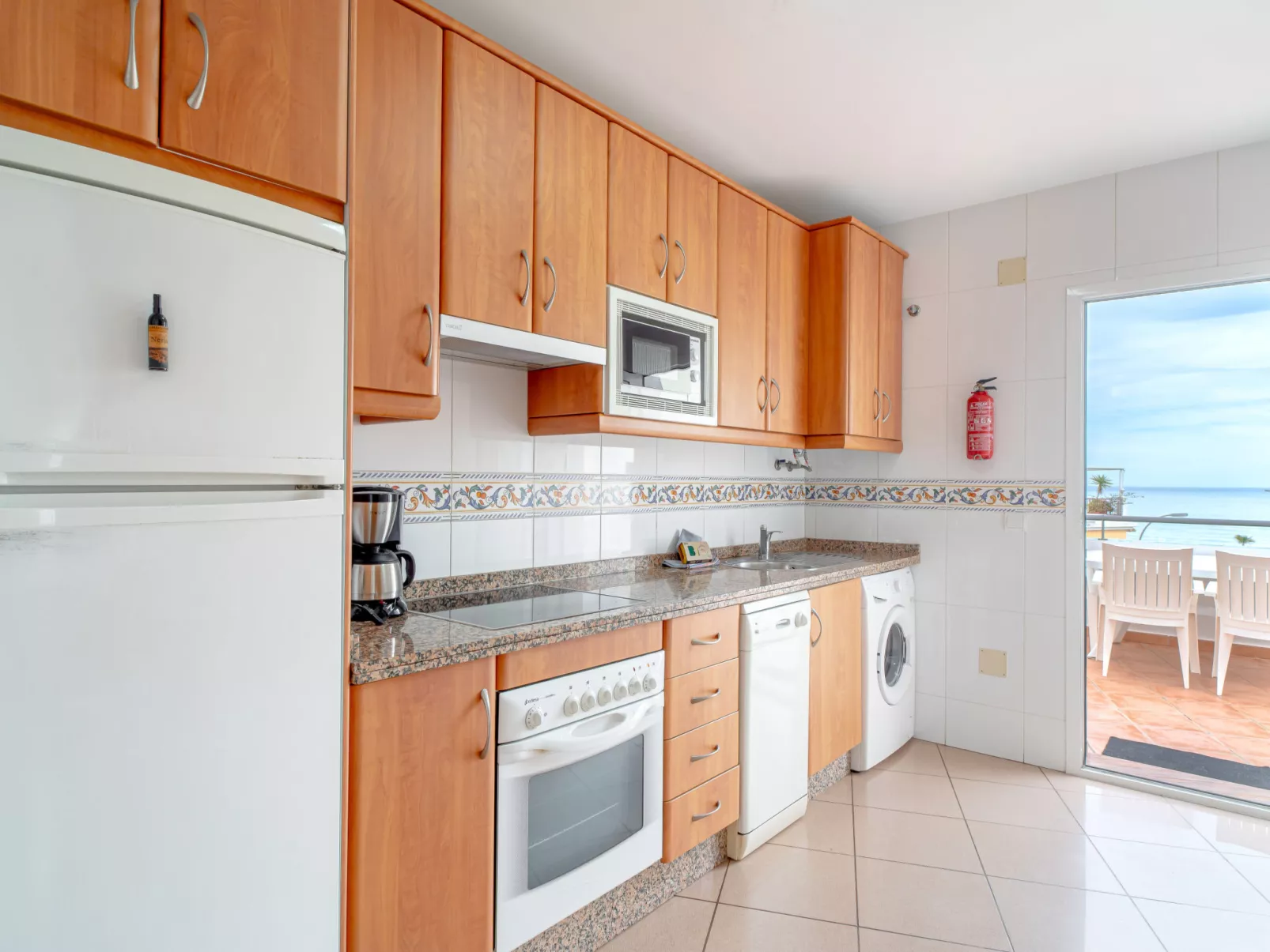 Rubarsal Burriana Beach 2F by Casasol - Binnen