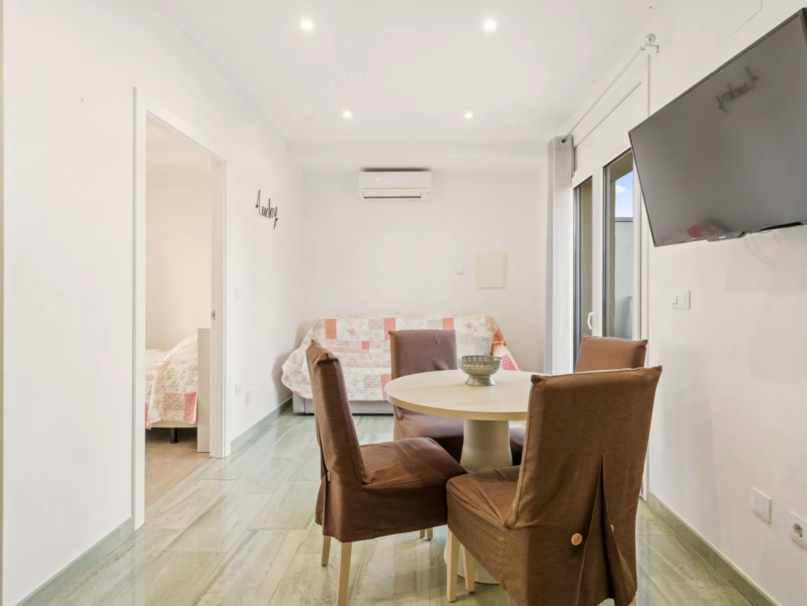 La Vida Sin Limites G EMP - Binnen