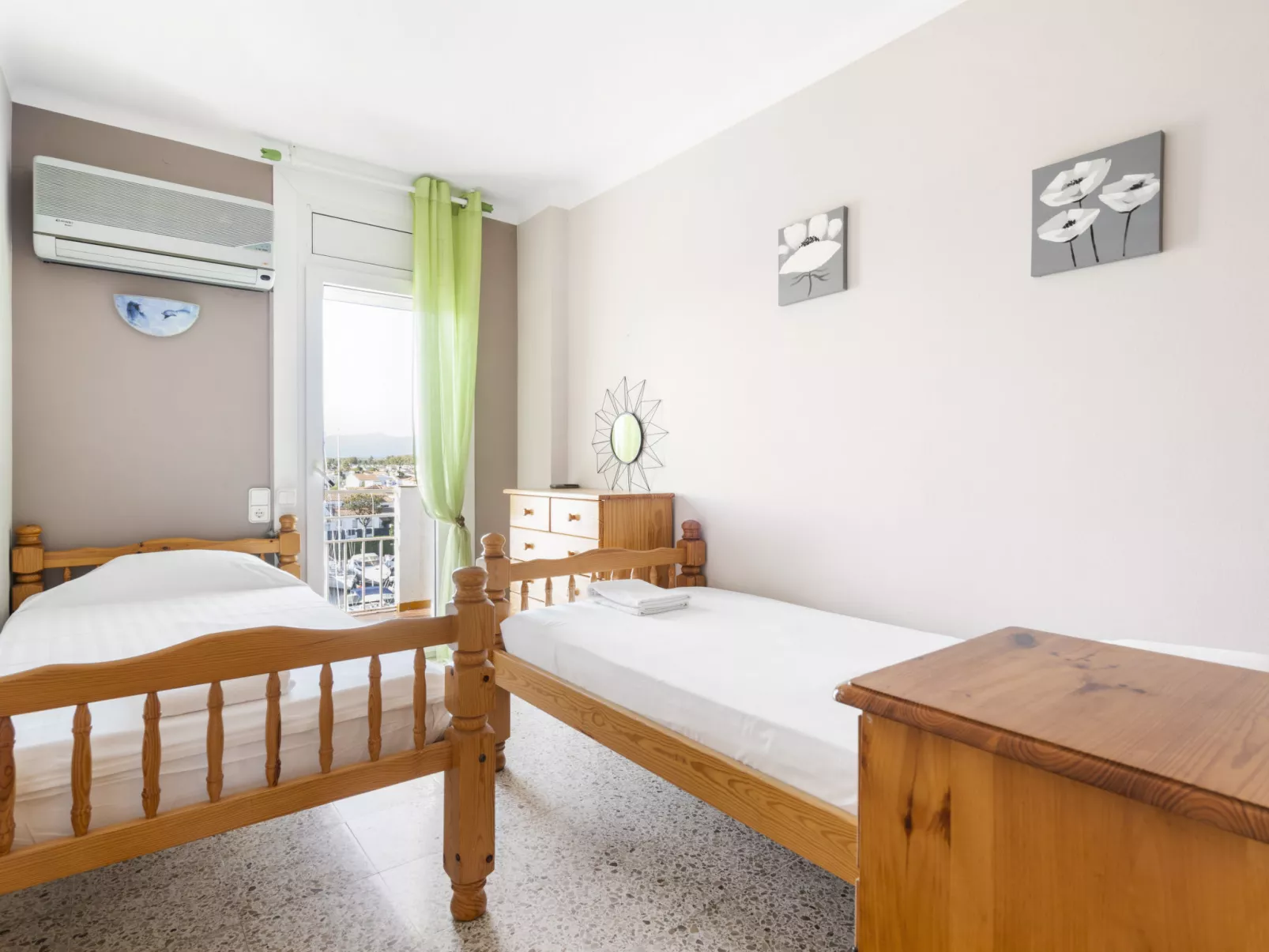 WELCS APARTAMENTO 227 EMP  con vistas al canal - Binnen