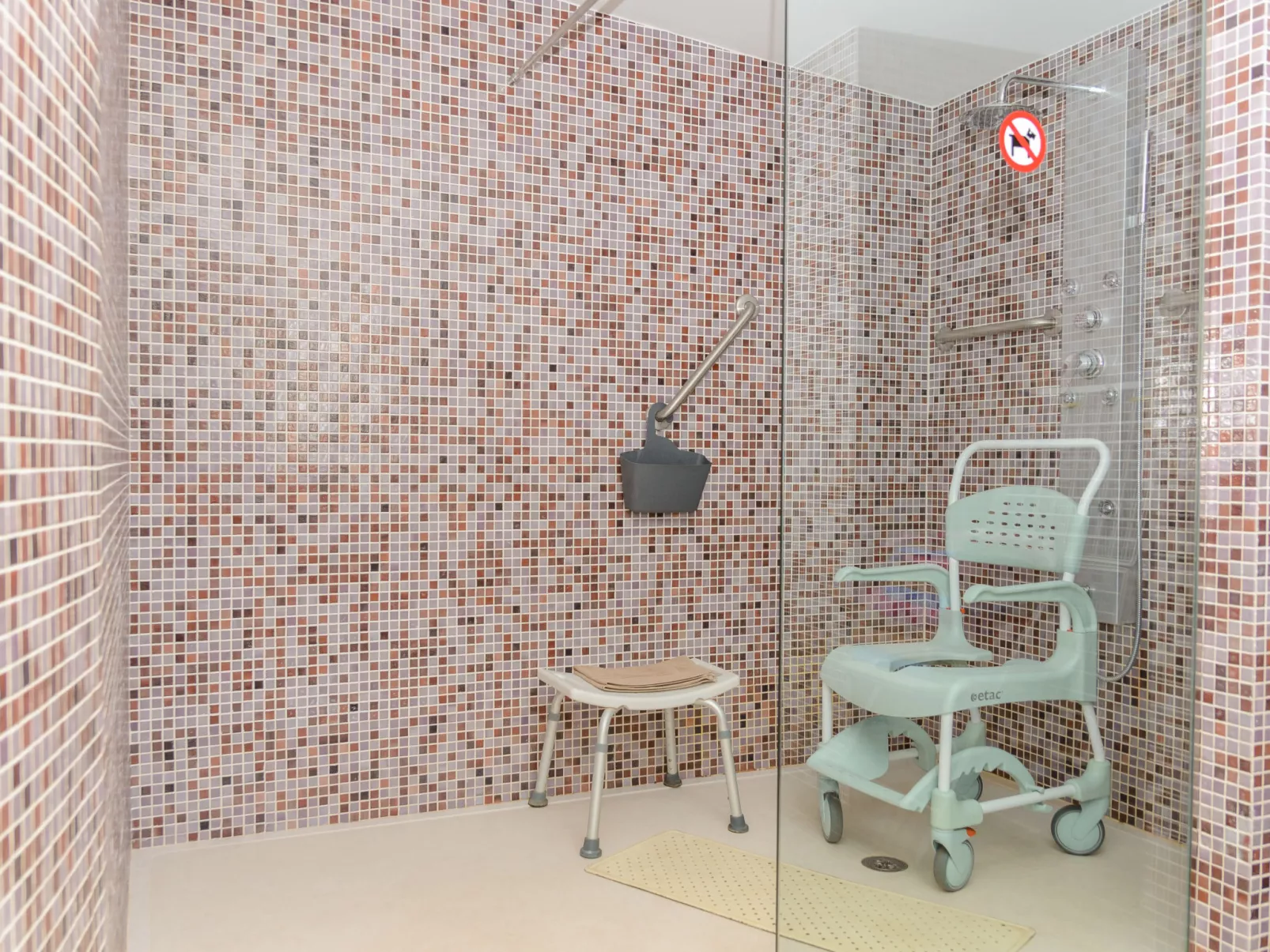 La Vida Sin Limites F  EMP - Binnen