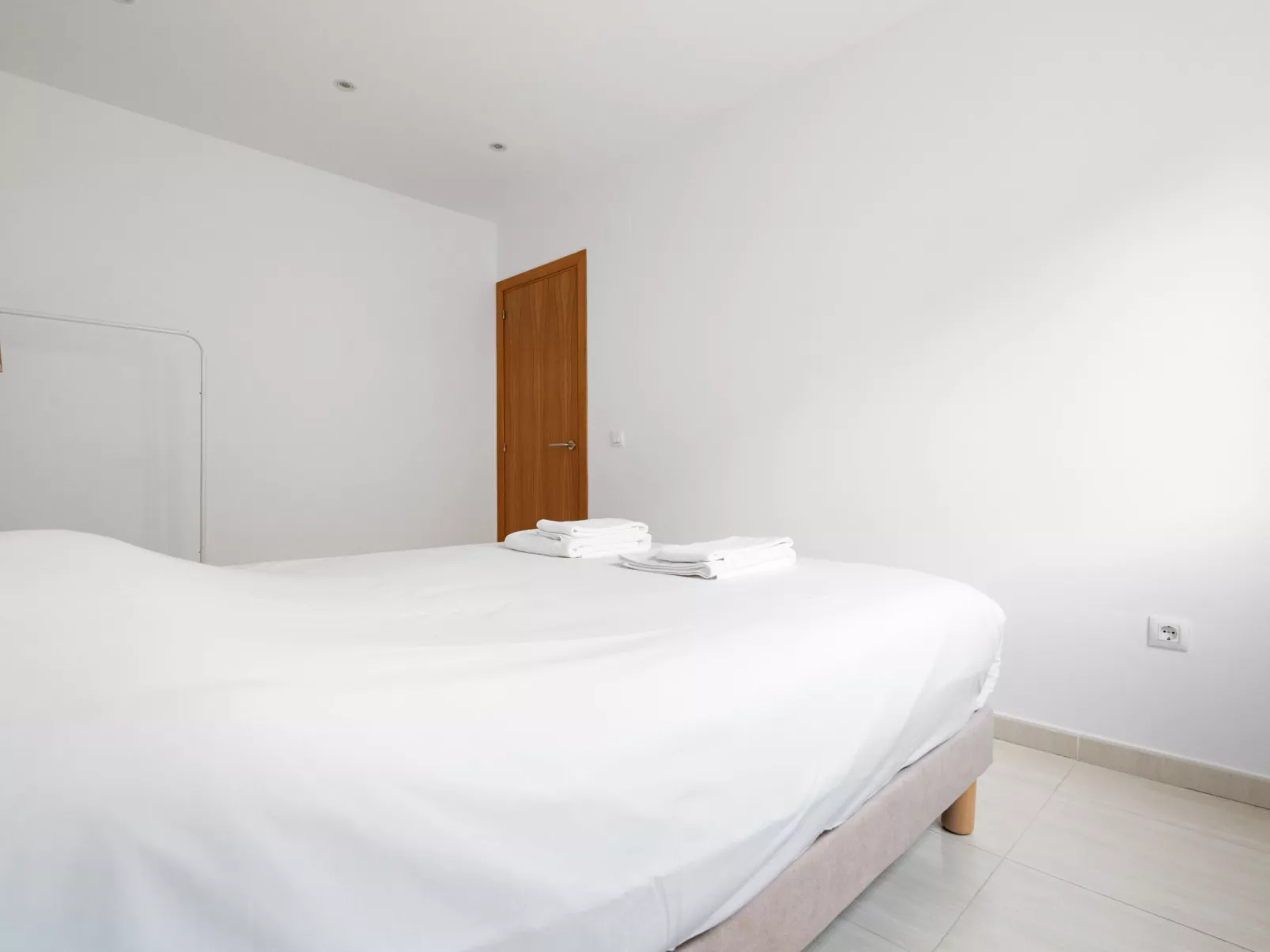 WELCS APARTAMENTO 116 EMP cerca del Mar - Binnen
