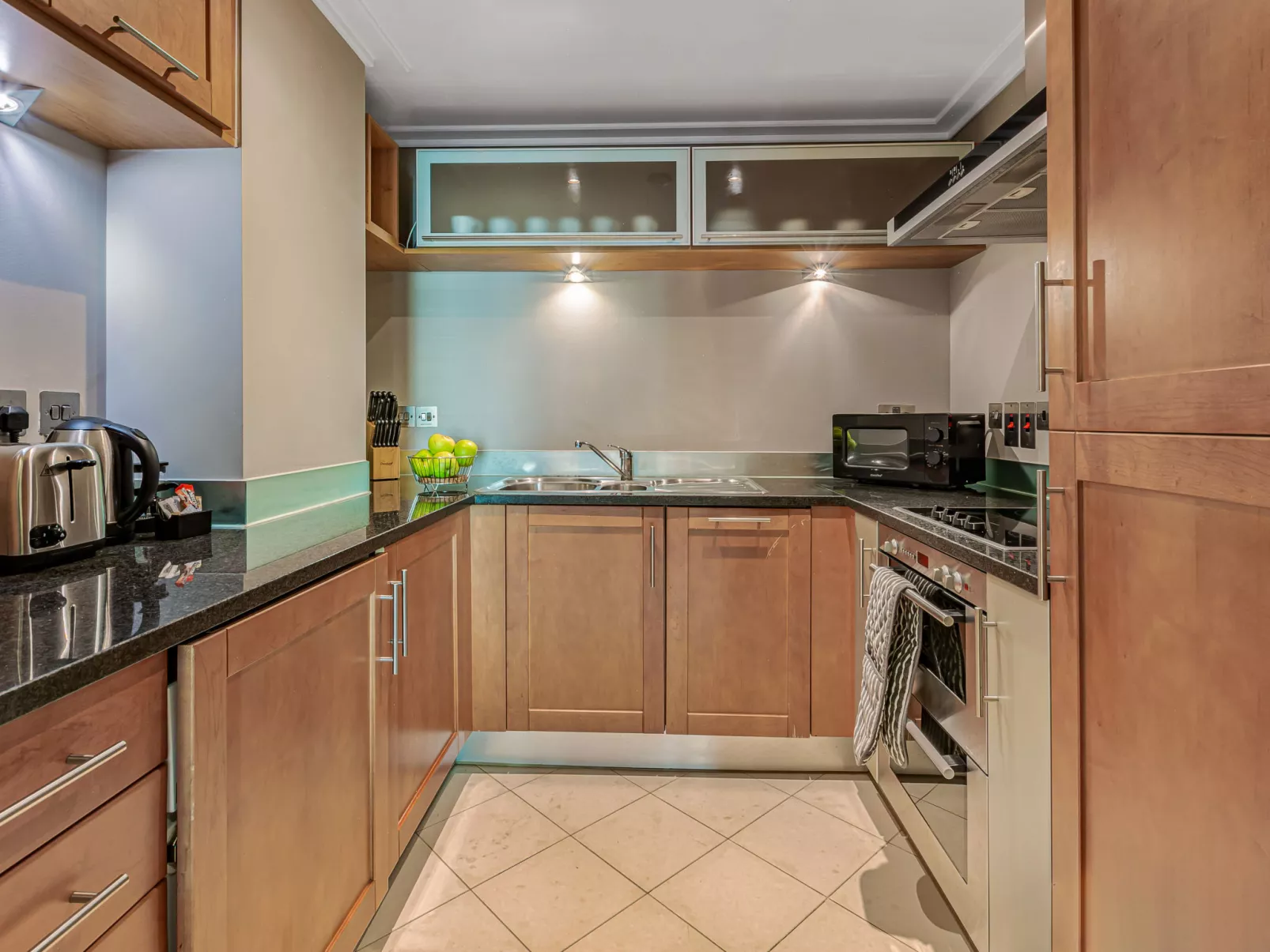 Discovery Apartments - Binnen