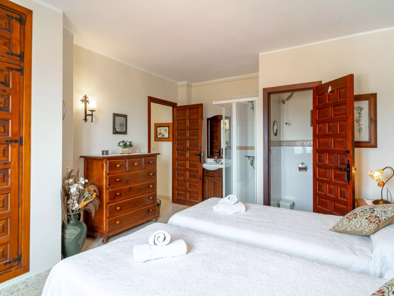 San Juan de Capistrano 74 by Casasol - Binnen