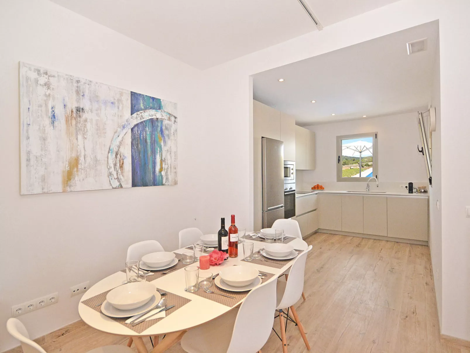 Ses Veyetes - Binnen