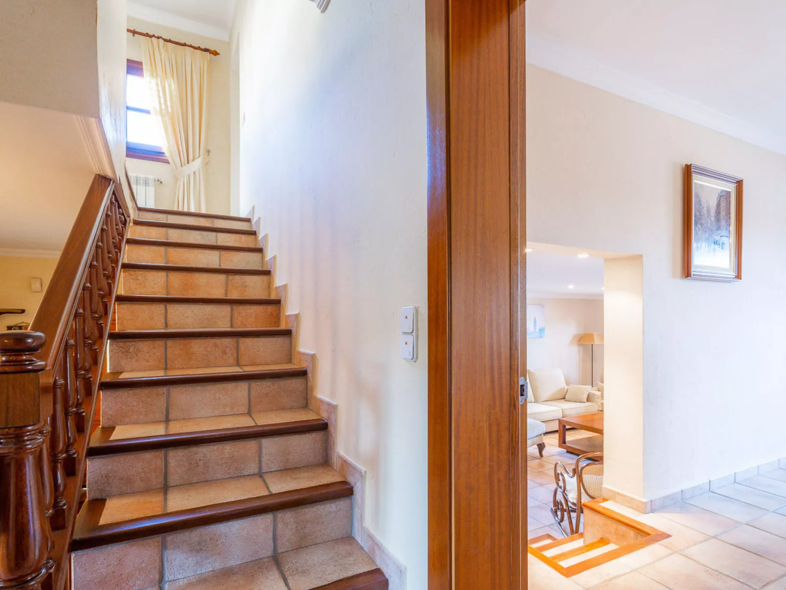 VILLA PORTALS NOUS by Priority Villas - Binnen