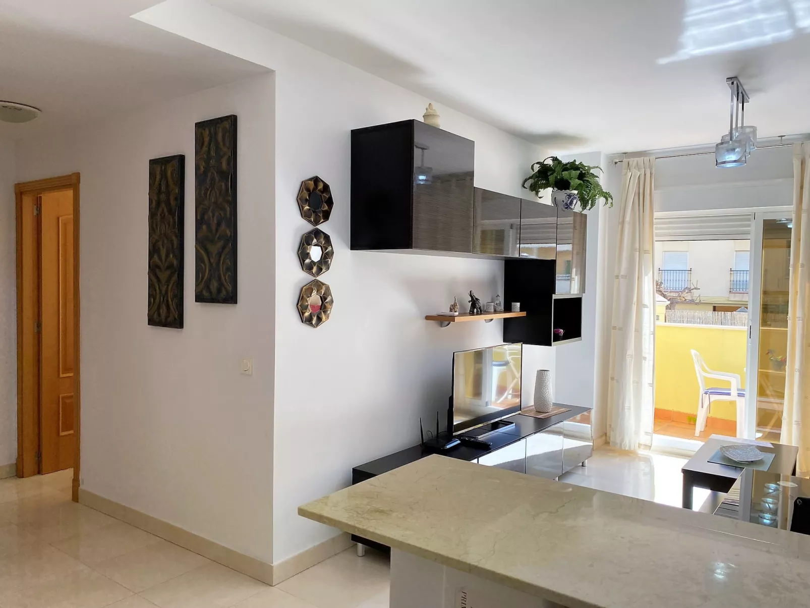 Triton Urban Apartment by Casasol - Binnen