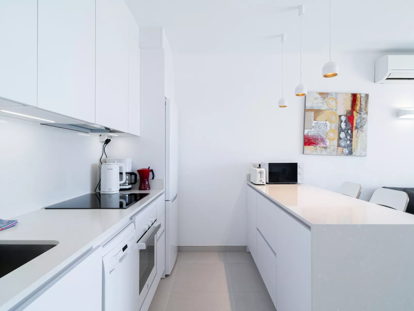 Hibiscos 33 Rooftop Vista by Casasol - Binnen