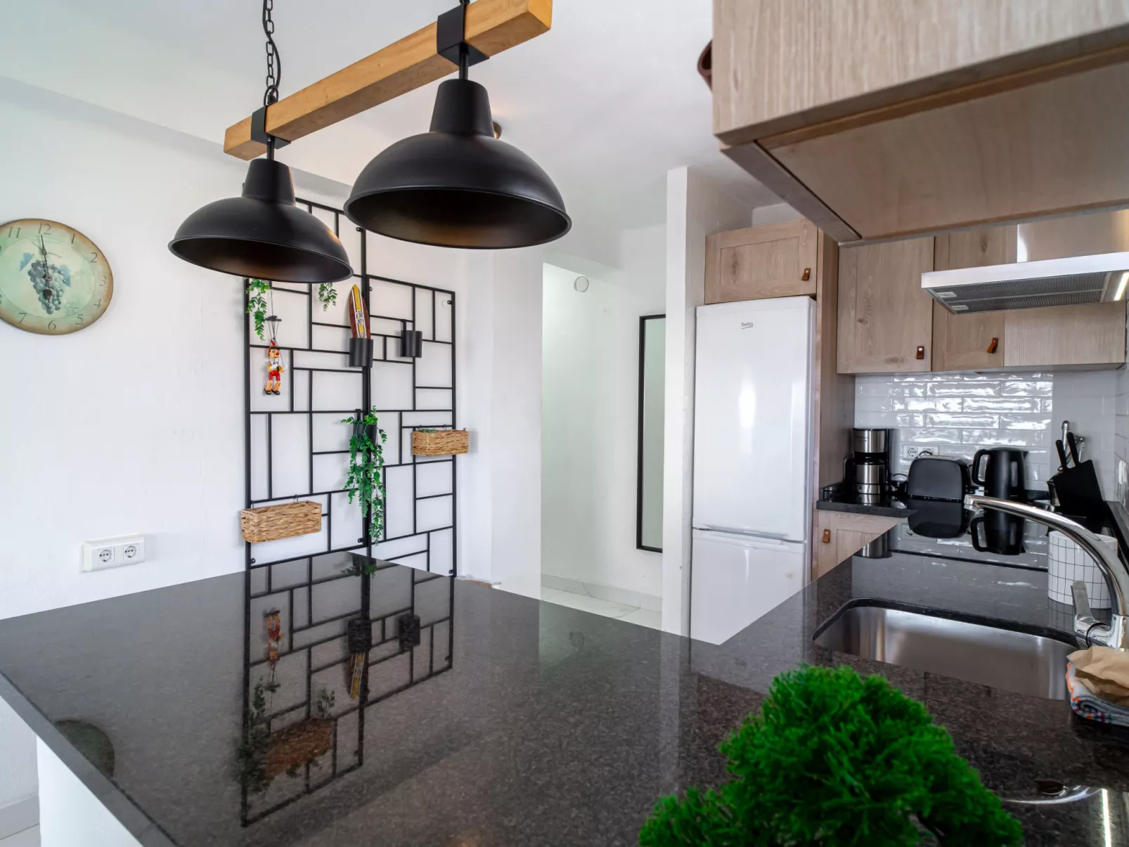 Miami 44 Seaview  by Casasol - Binnen