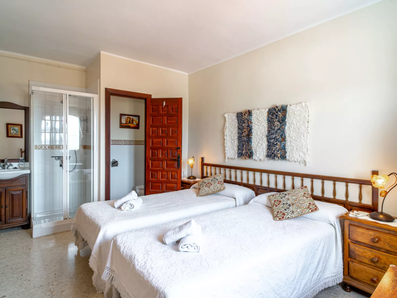 San Juan de Capistrano 74 by Casasol - Binnen