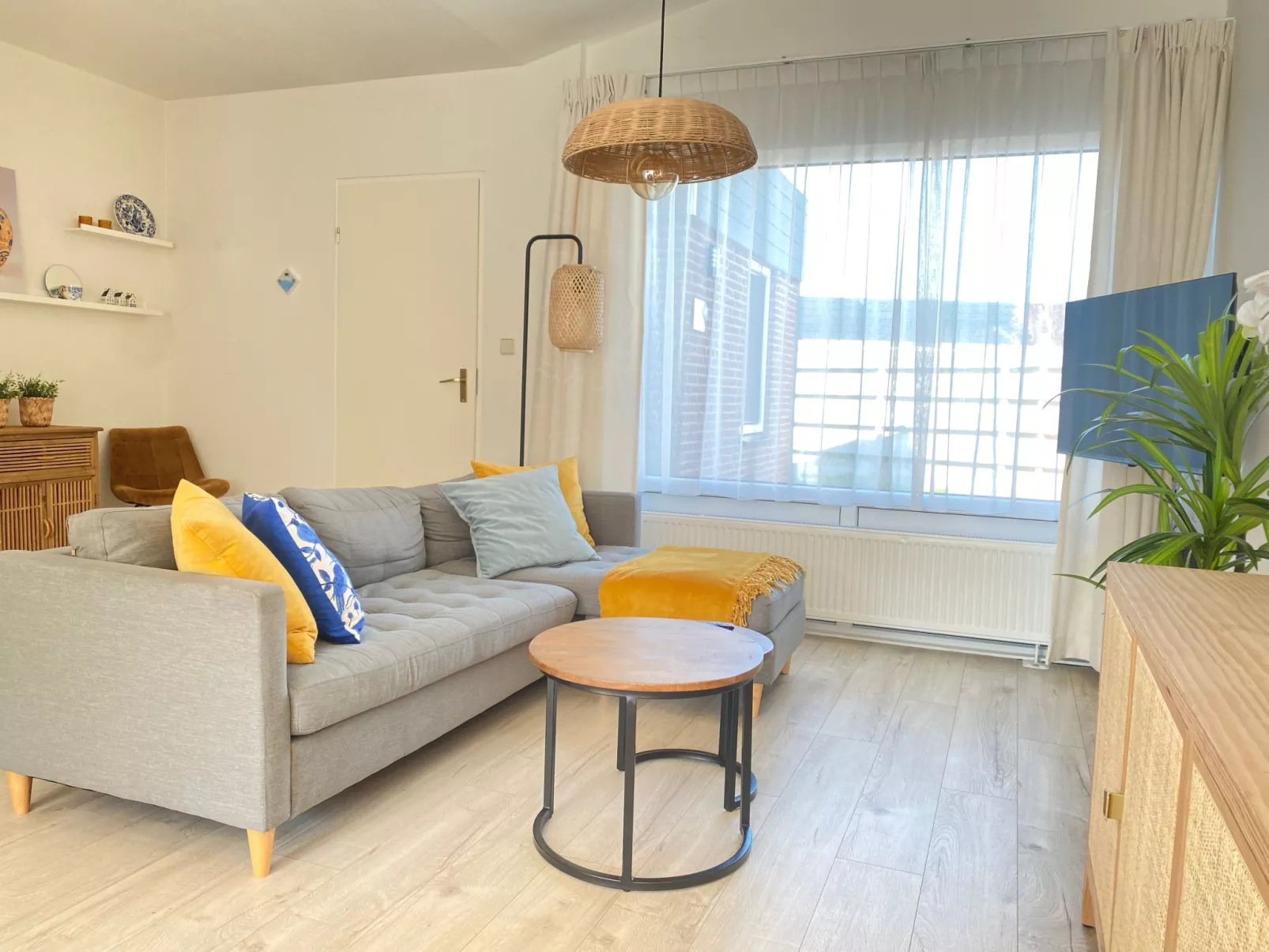 Happy House - Binnen