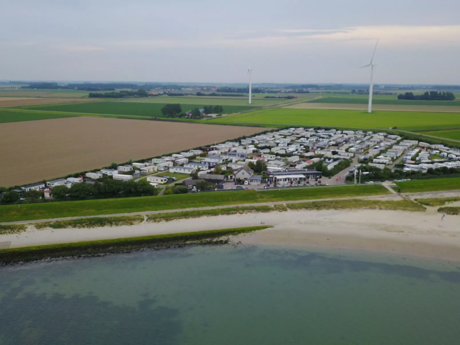 Chalet Lynn - Oosterschelde Camping Anna Friso - Buiten