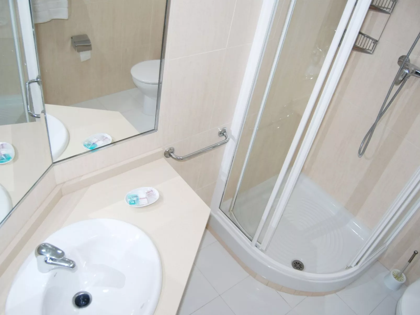 Los Pinos 25 Villas by Casasol - Binnen