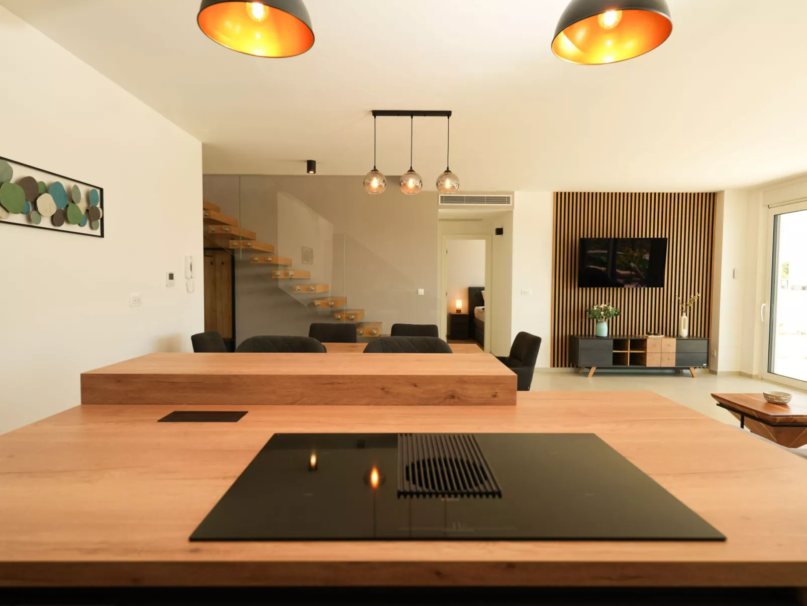 Primosten Hills - North - Binnen