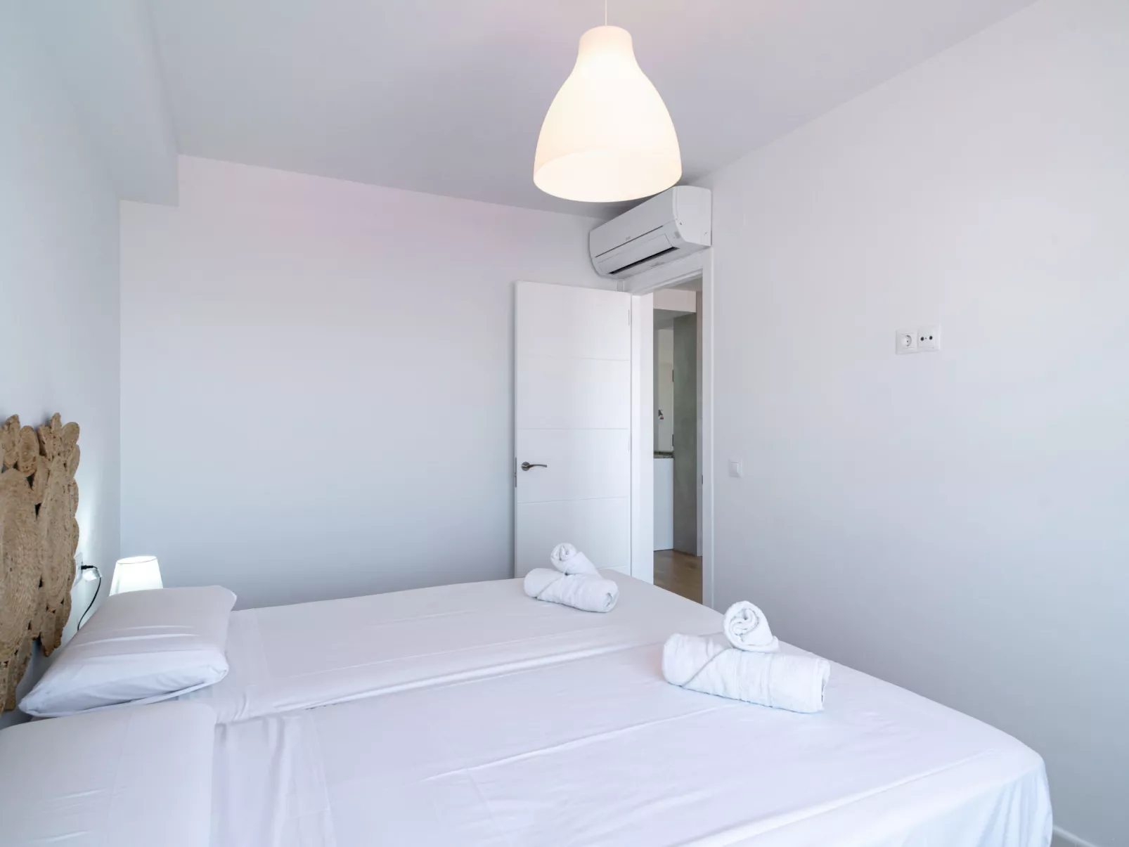 Coronado 25 Deluxe by Casasol - Binnen