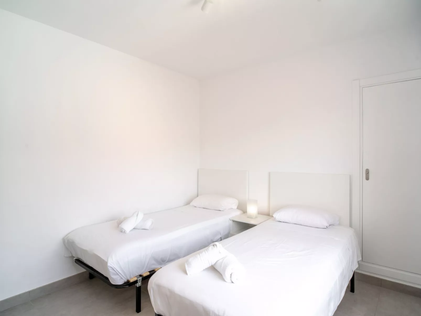 Perdigon 325 Paradise by Casasol - Binnen