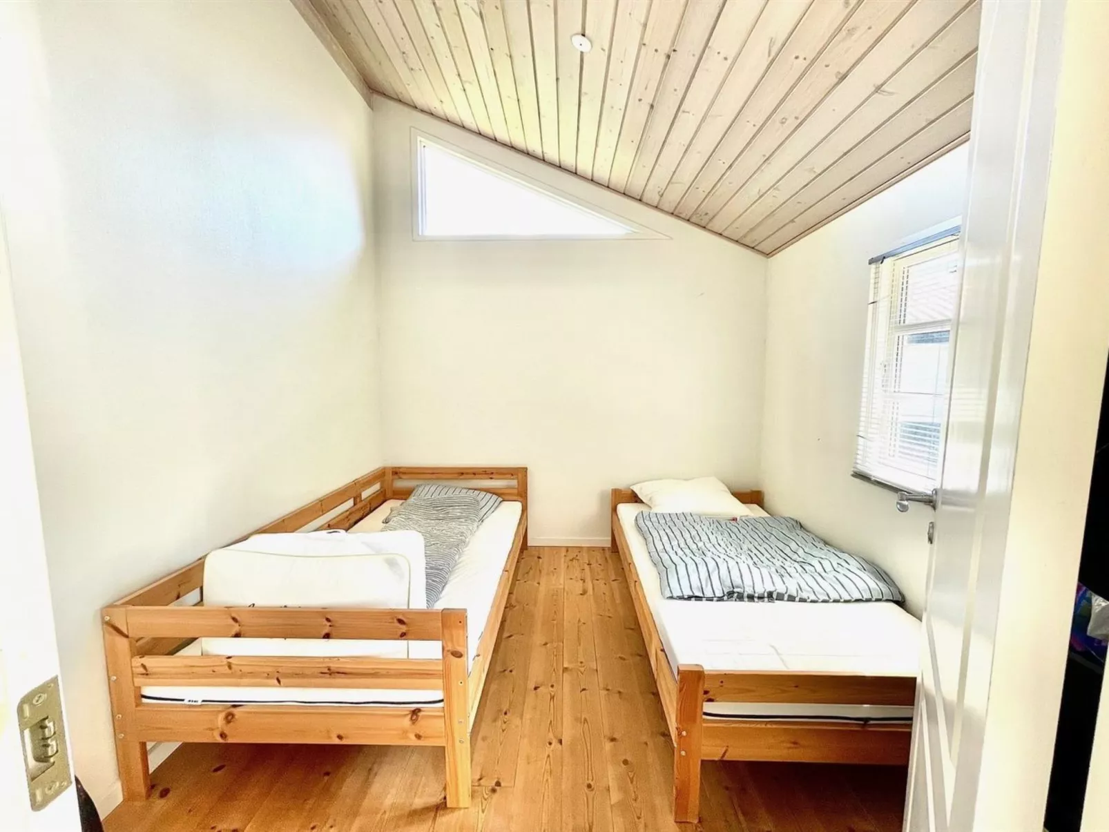 "Annelouise" - 180m to the fjord - Binnen