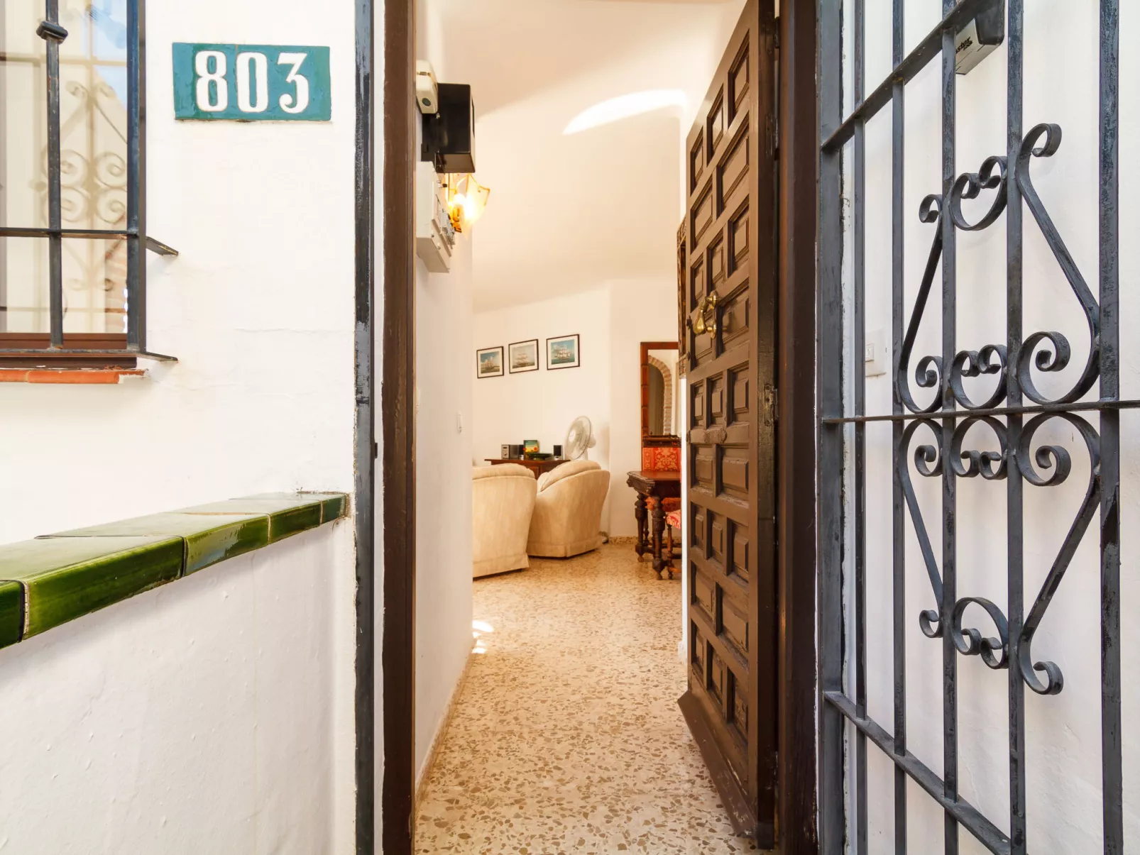 Capistrano Playa 803 by Casasol - Binnen