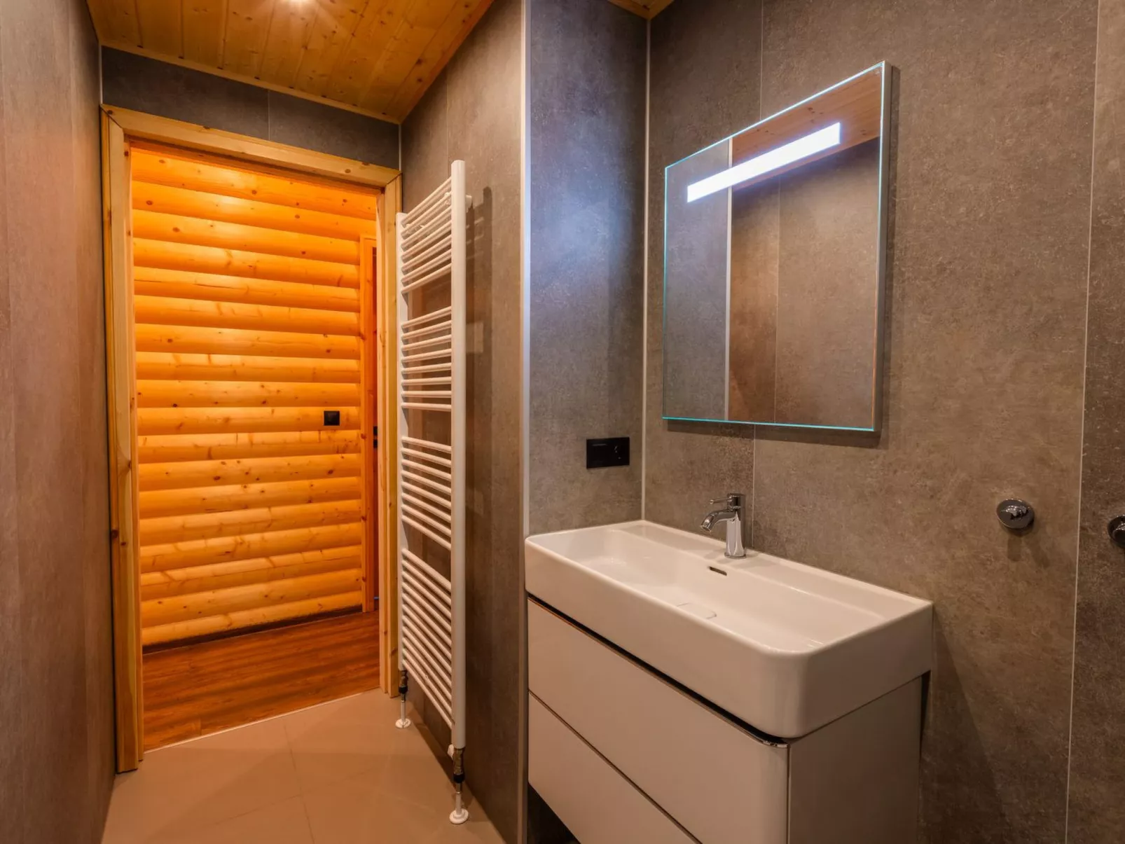 Vakantiepark De Wiltzangh - Esborg Lodge Hottub 6 - Binnen