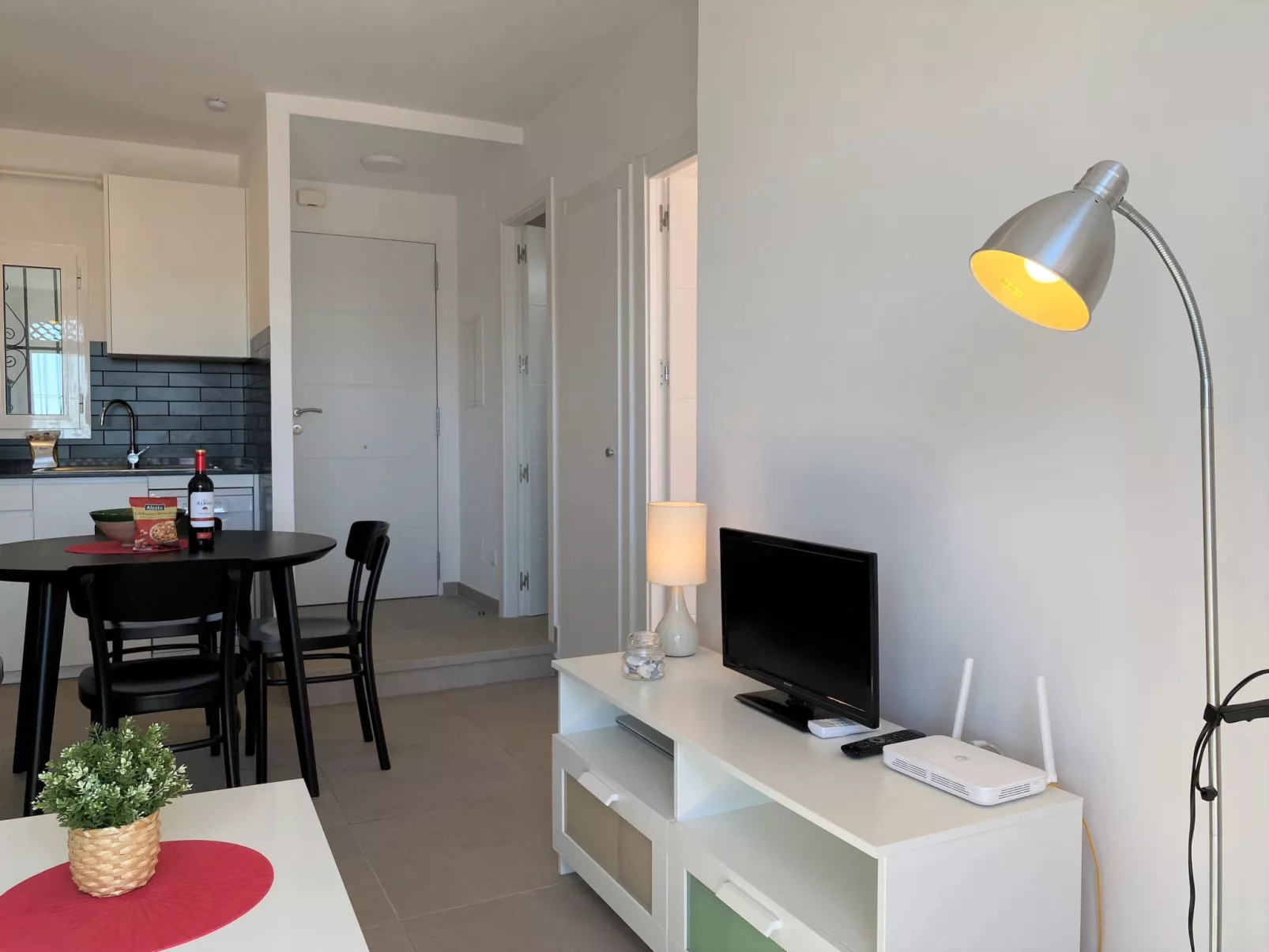 Verano Azul 67 Seaview by Casasol - Binnen