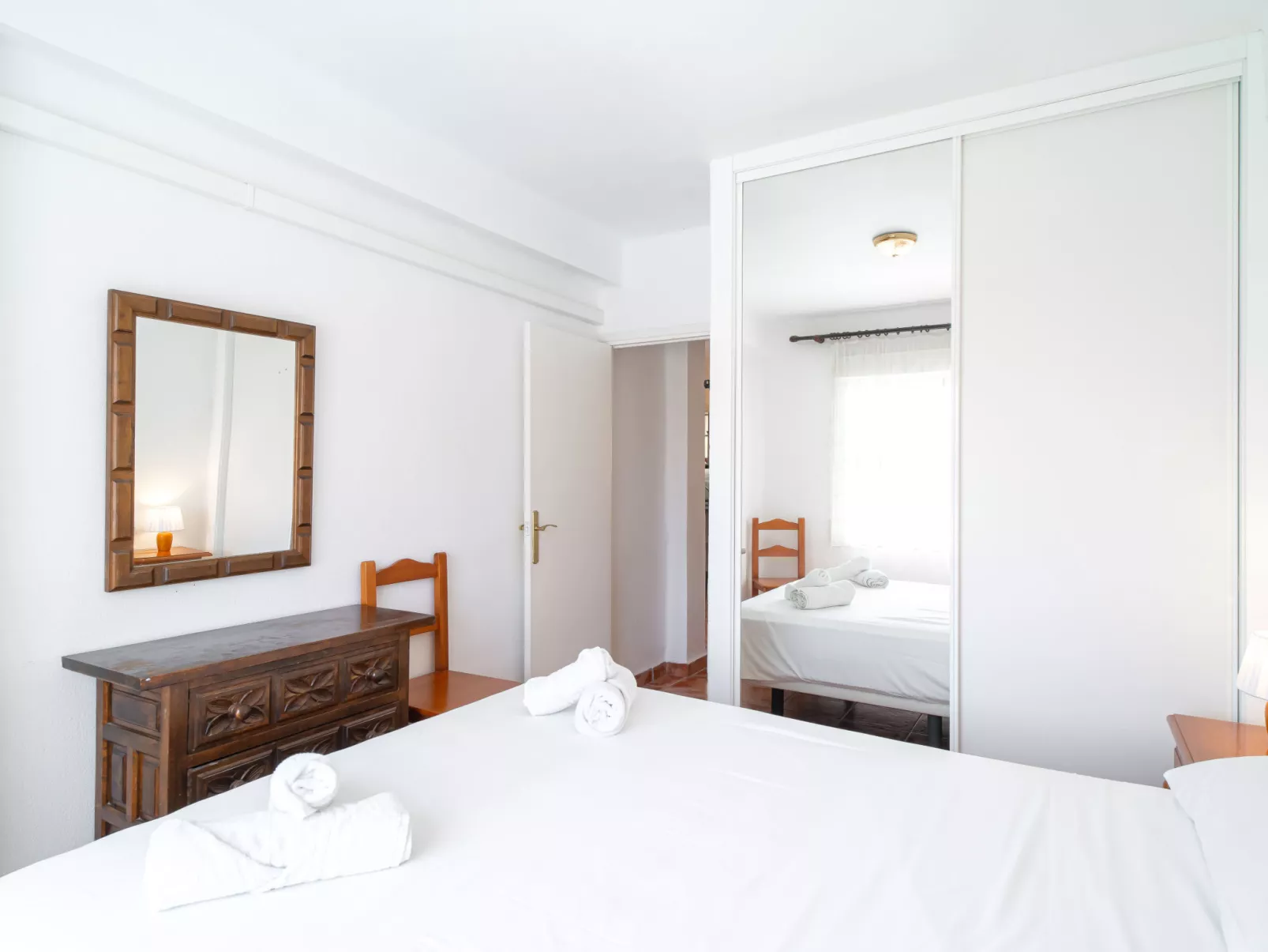 Coronado 148 Apartment by Casasol - Binnen