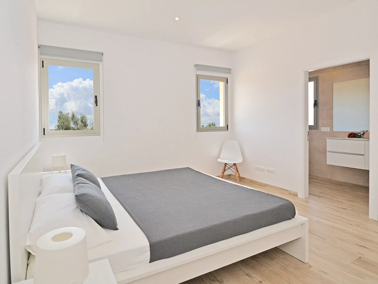 Ses Veyetes - Binnen