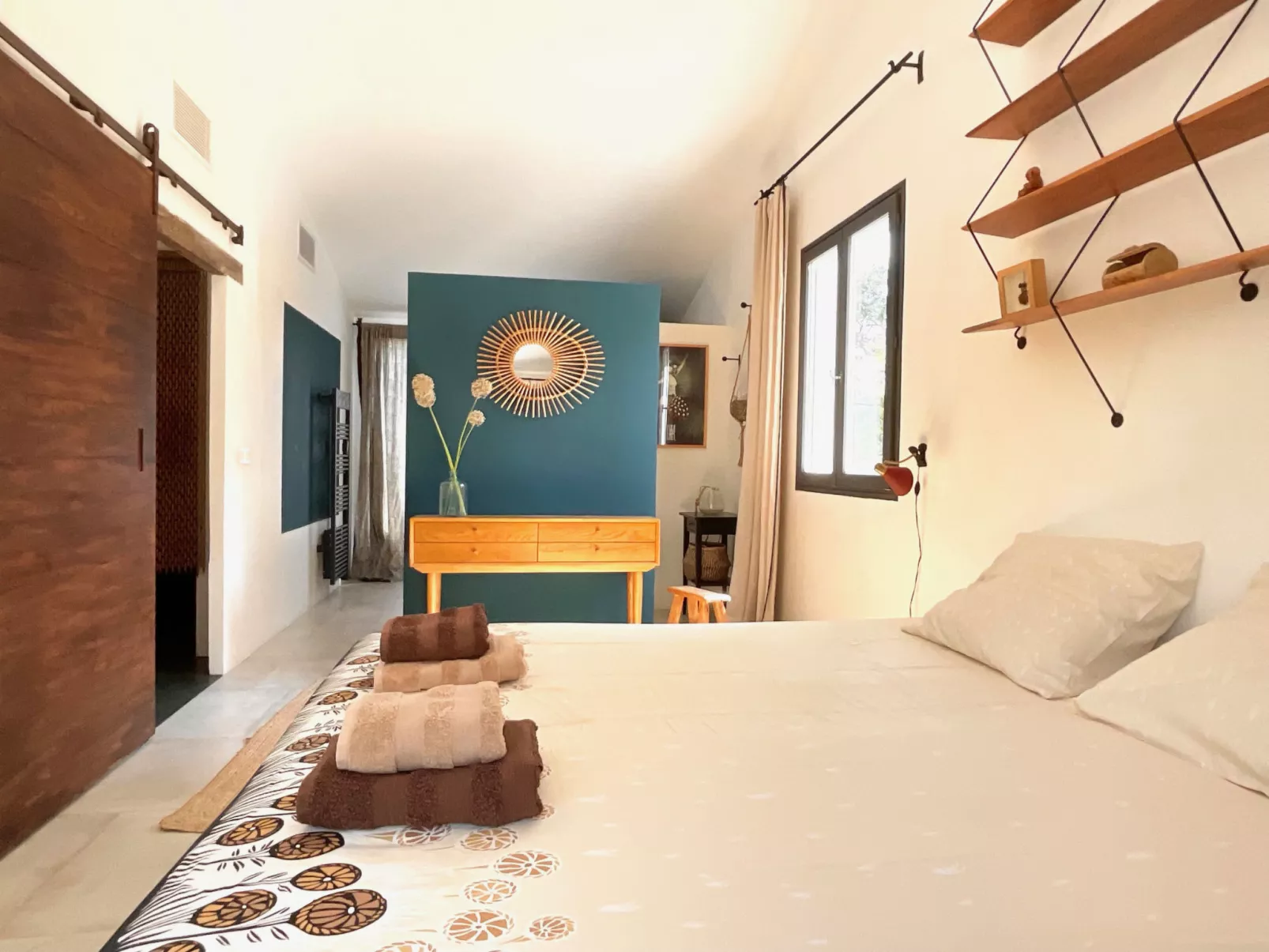 LA CADENIERE - Binnen