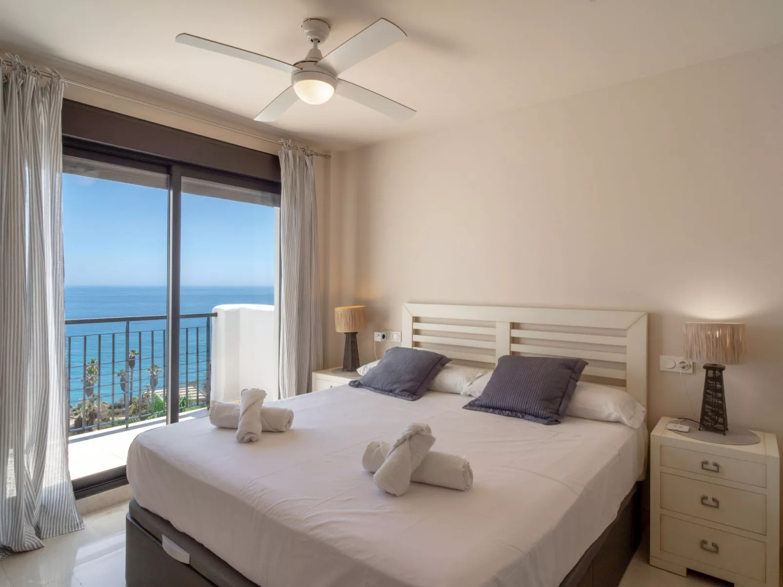 Calaceite 3121 Ocean Paradise by Casasol - Binnen